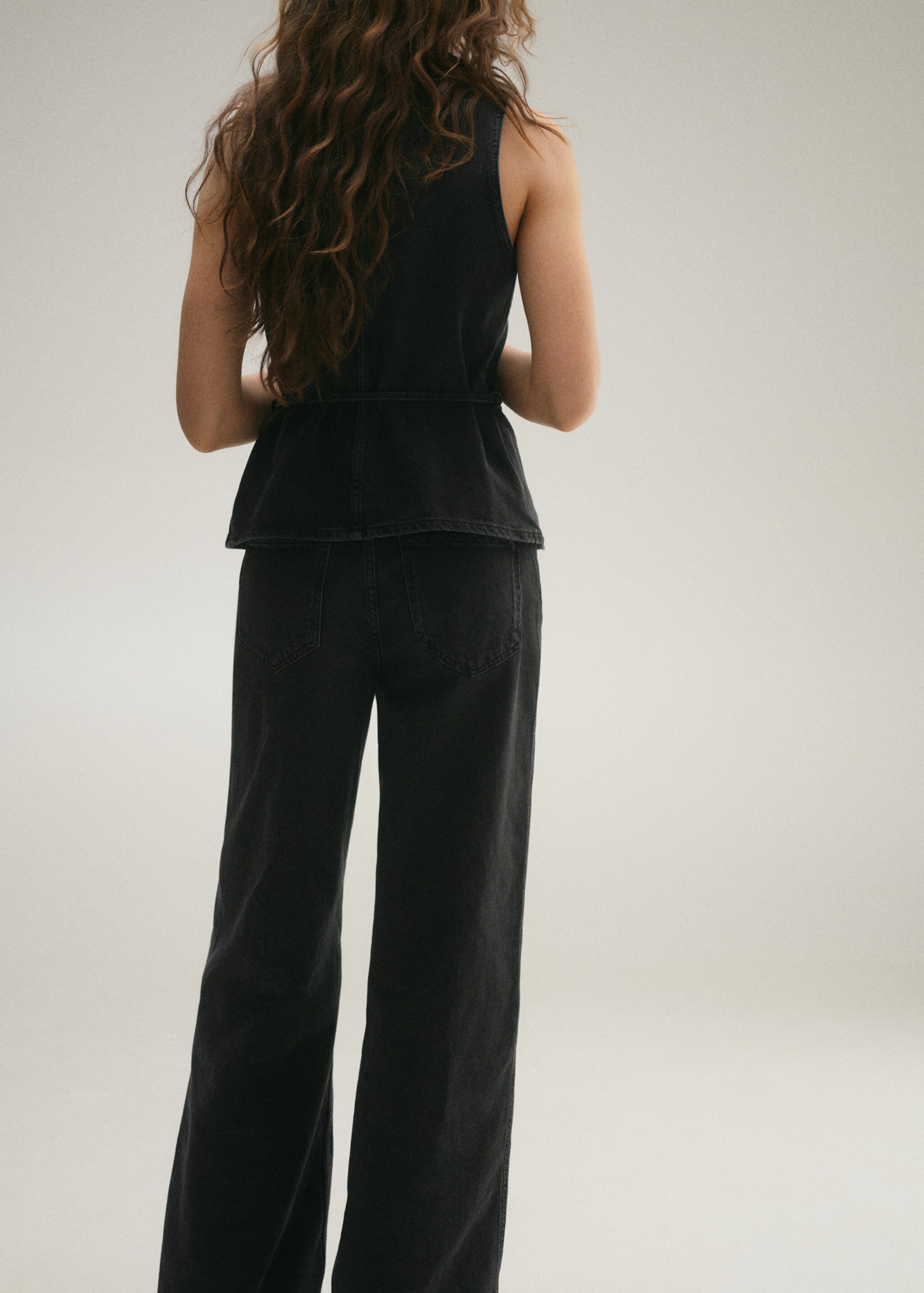 Jean large taille haute - Verso de l’article, Gris. Ref: 87030651-00.