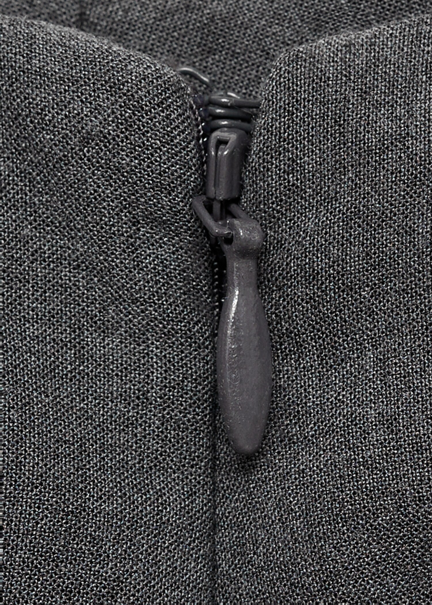 A-line pleated skirt - Details of the article 0