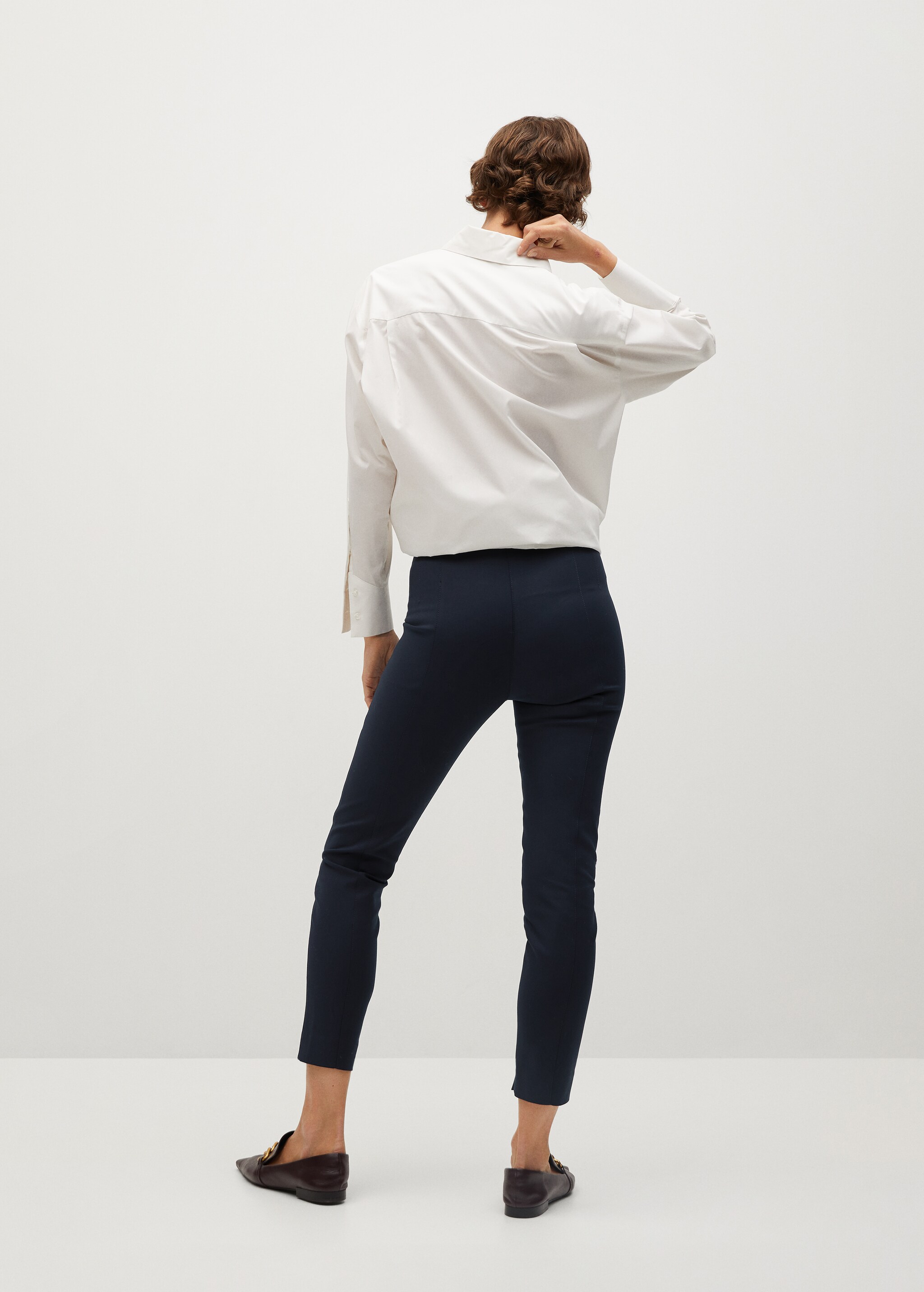 Cotton leggings with pleat detail - Reverse of the article