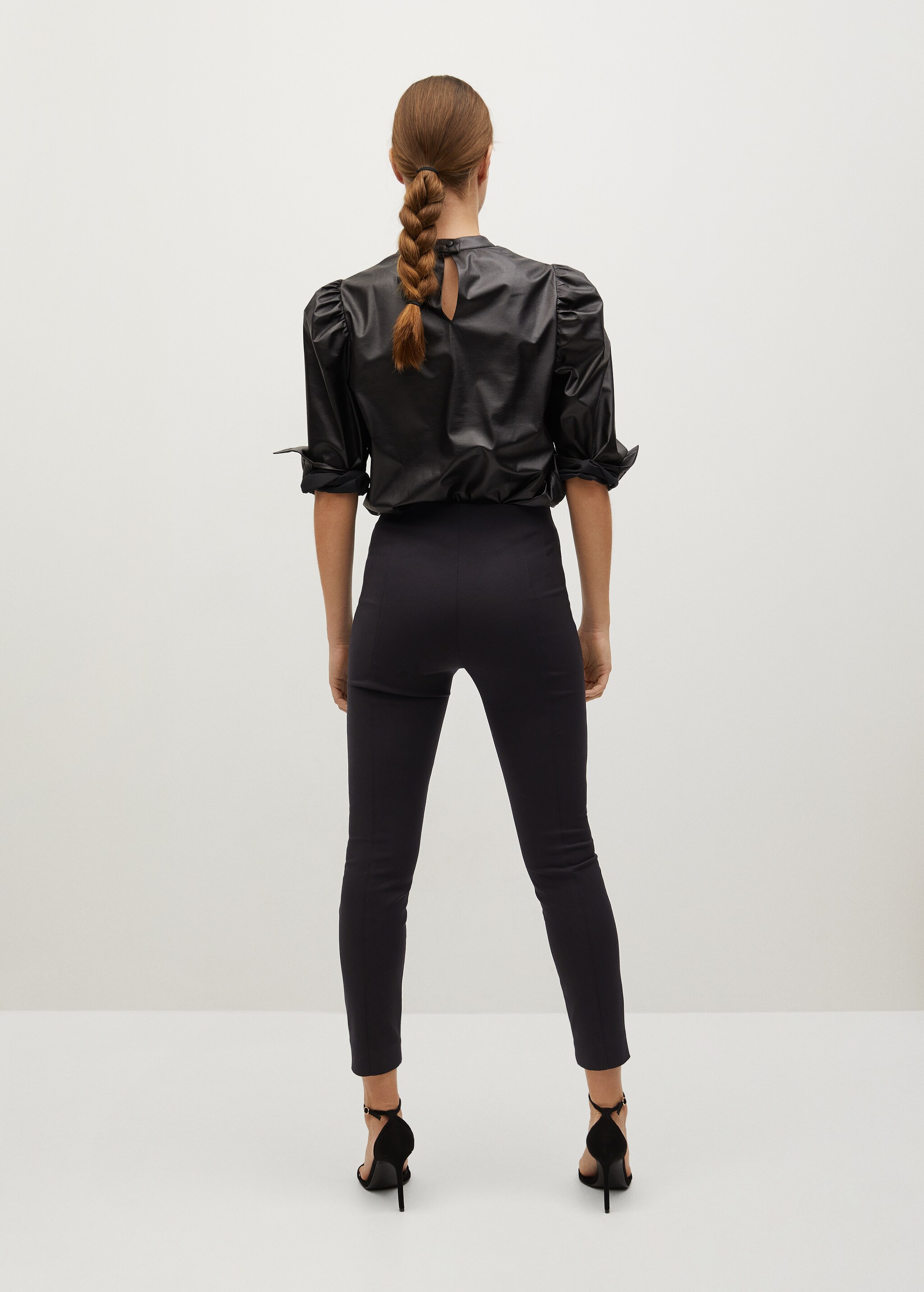 Cotton leggings with pleat detail - Reverse of the article