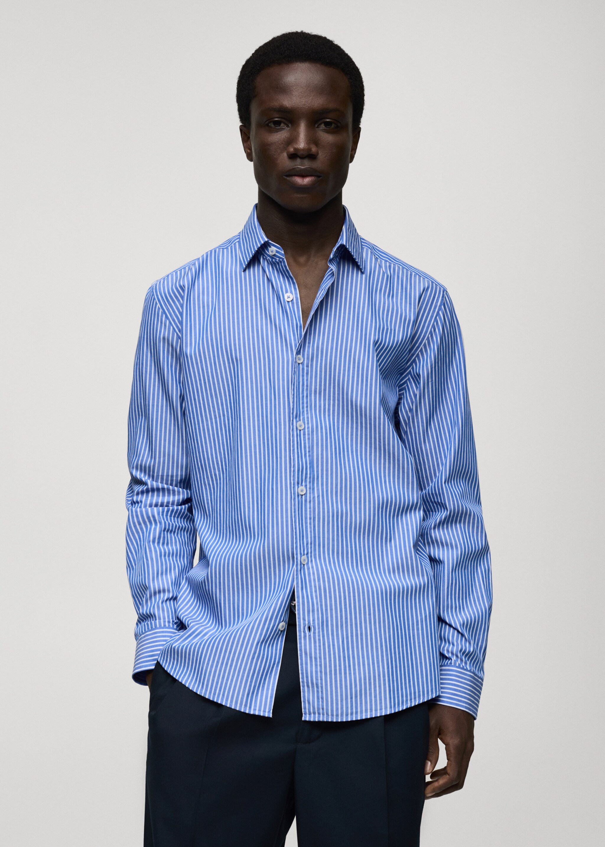 100% cotton regular-fit striped shirt - Medium plane, Sky Blue. Ref: 87032890-00.