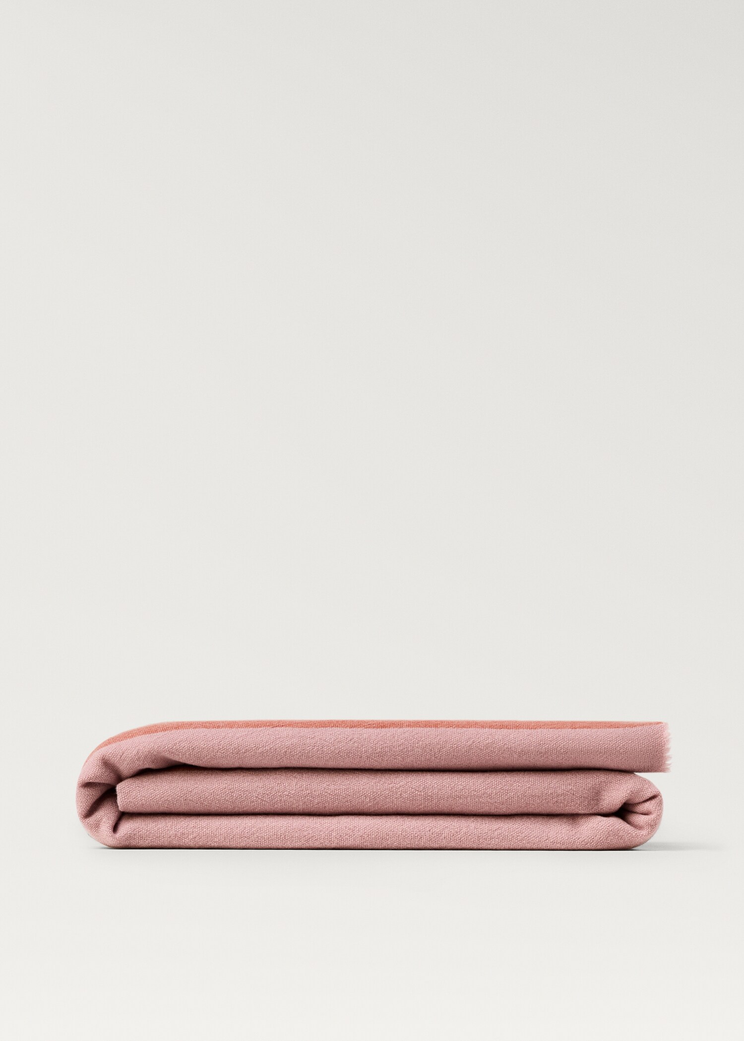 Kontrastrandig filt i 100% ull - Artikel utan modell