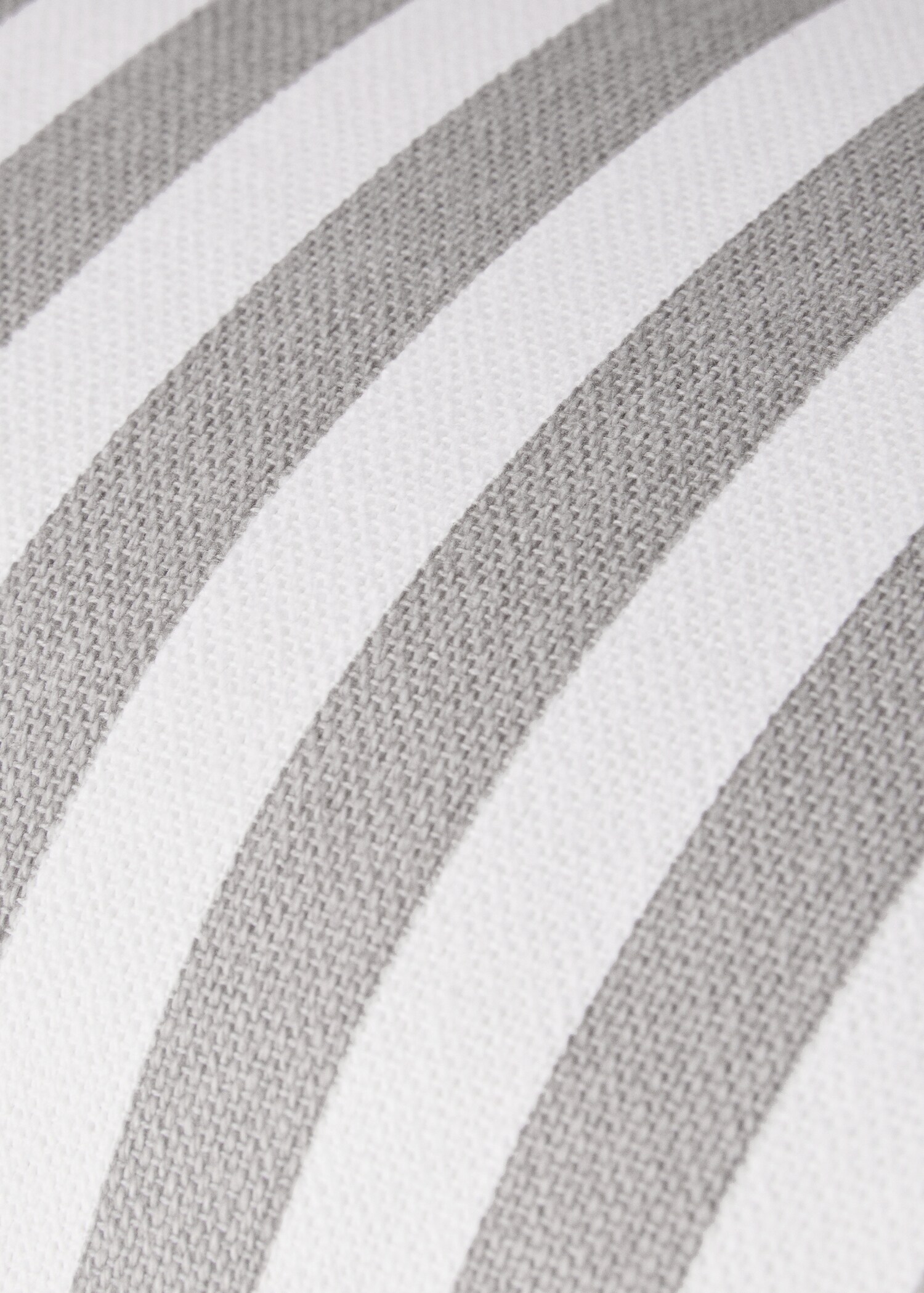 Stripe-print cushion cover 30x50 cm - Details of the article 3