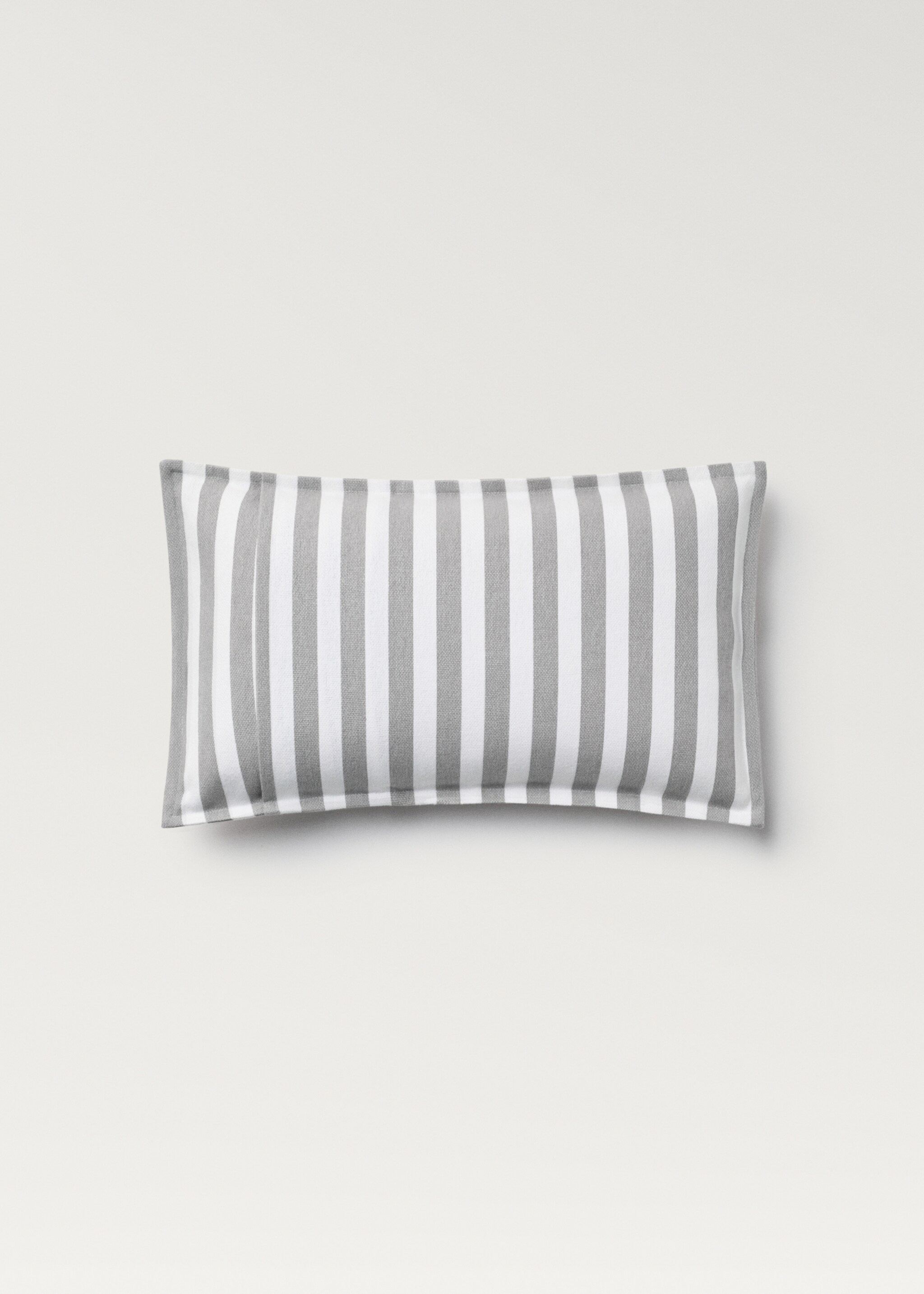 Stripe-print cushion cover 30x50 cm - Details of the article 4, Light/Pastel Grey. Ref: 87032913-00.