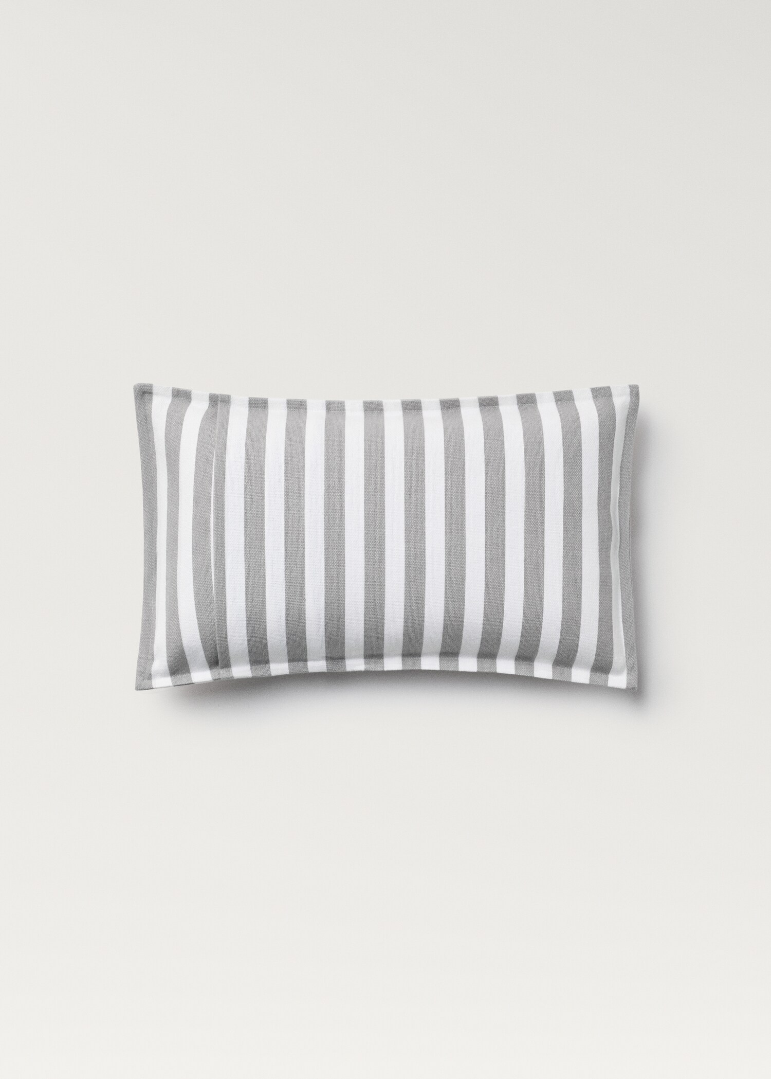 Stripe-print cushion cover 30x50 cm - Details of the article 4