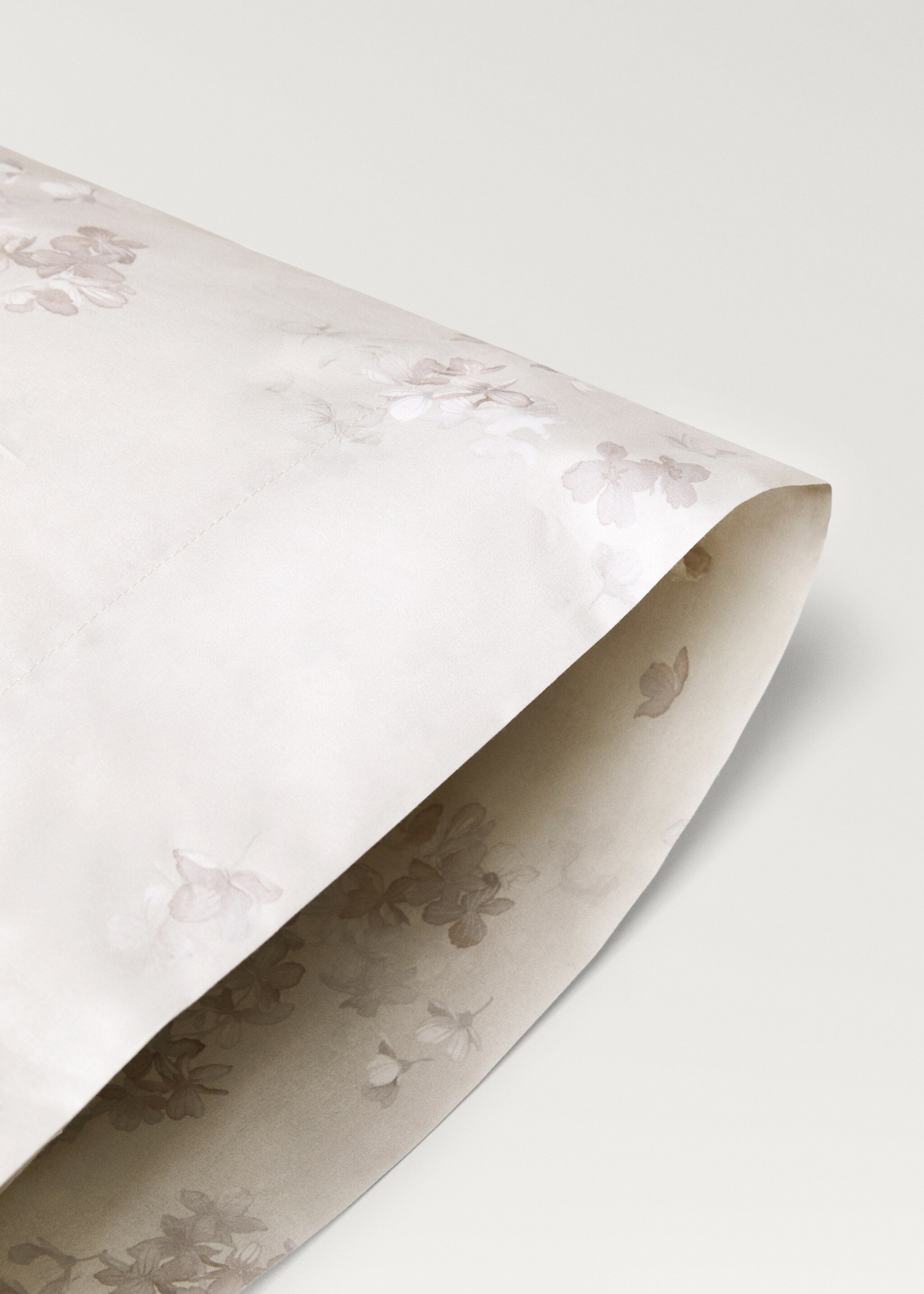 Povlak na polštář z bavlněného perkálu s romantickým květinovým potiskem 45 x 110 cm - Detail zboží 2, Zelený les. Ref: 87032934-00.