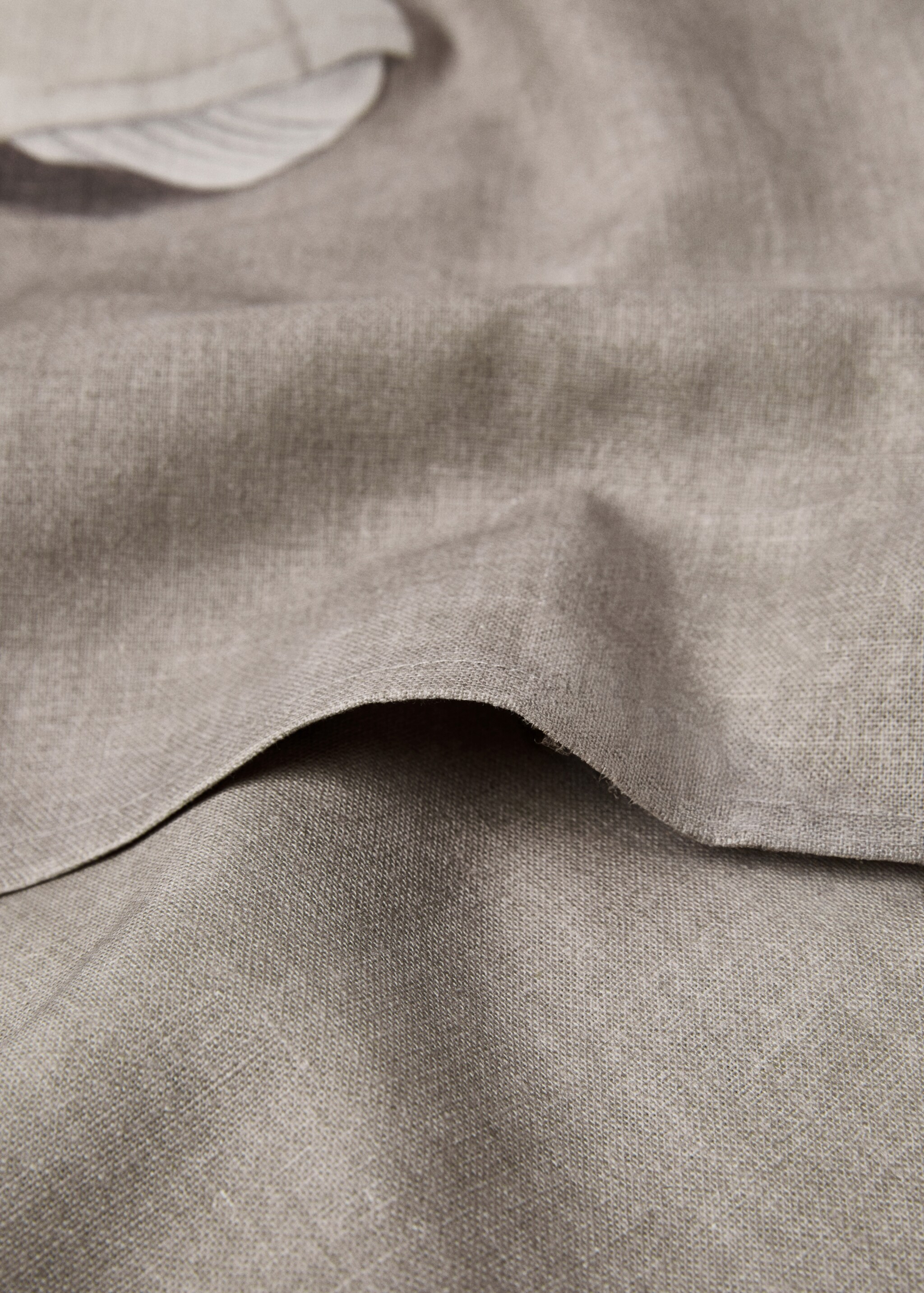 Cotton-linen tableware-print tablecloth for 8 to 10 diners - Details of the article 1, Light/Pastel Grey. Ref: 87032956-00.