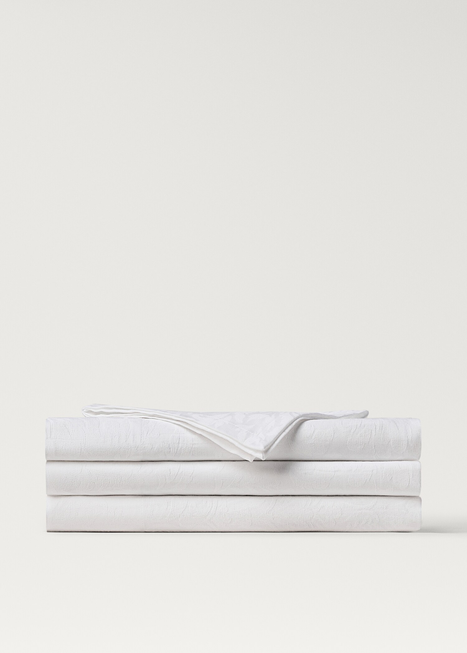 Round cotton jacquard floral tablecloth for 4 to 6 diners - Article without model