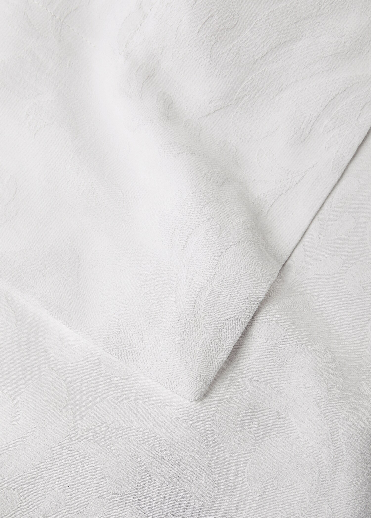 Round cotton jacquard floral tablecloth for 4 to 6 diners - Details of the article 1