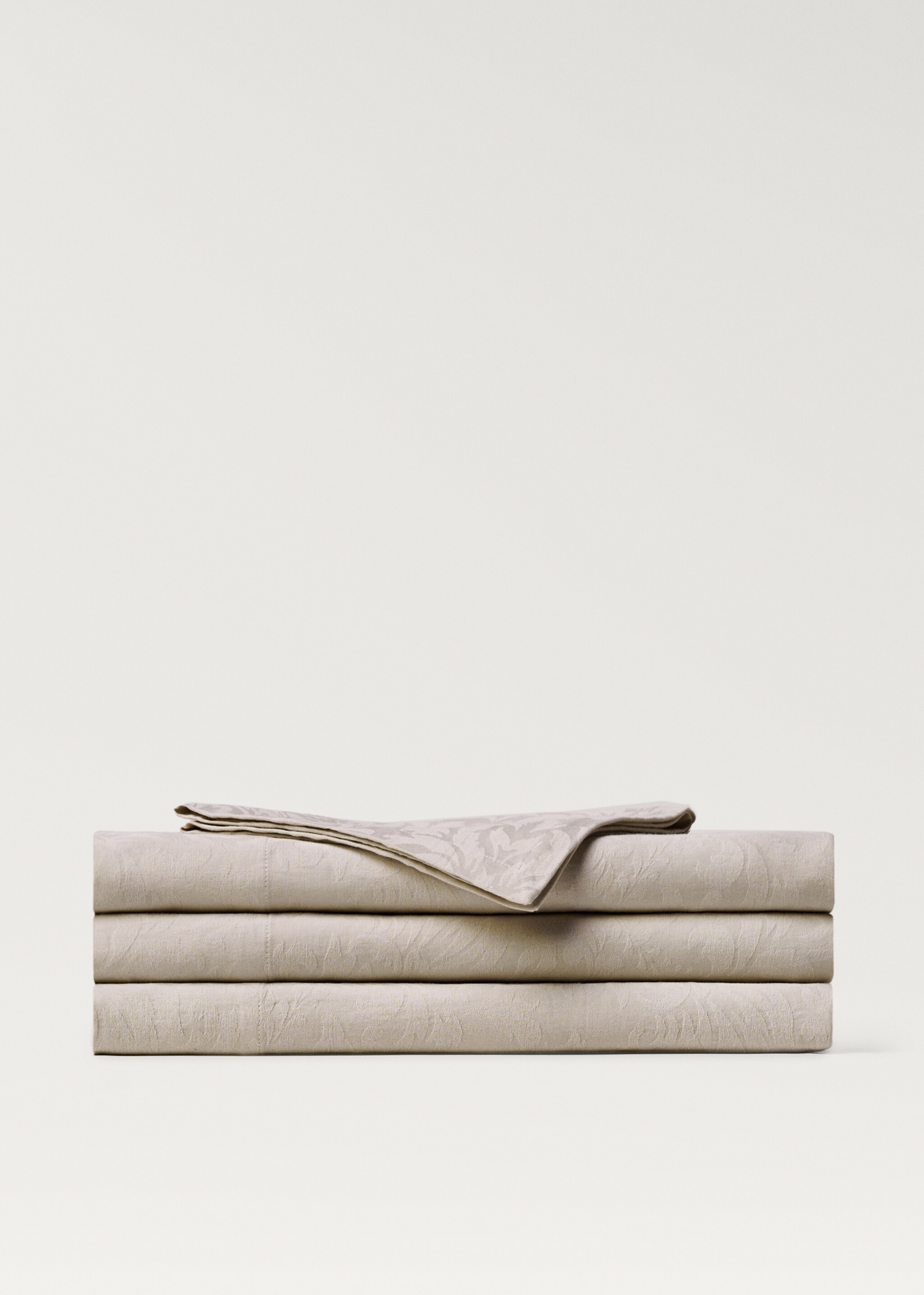 Floral jacquard cotton tablecloth for 8 to 10 diners - Article without model, Beige. Ref: 87032961-00.