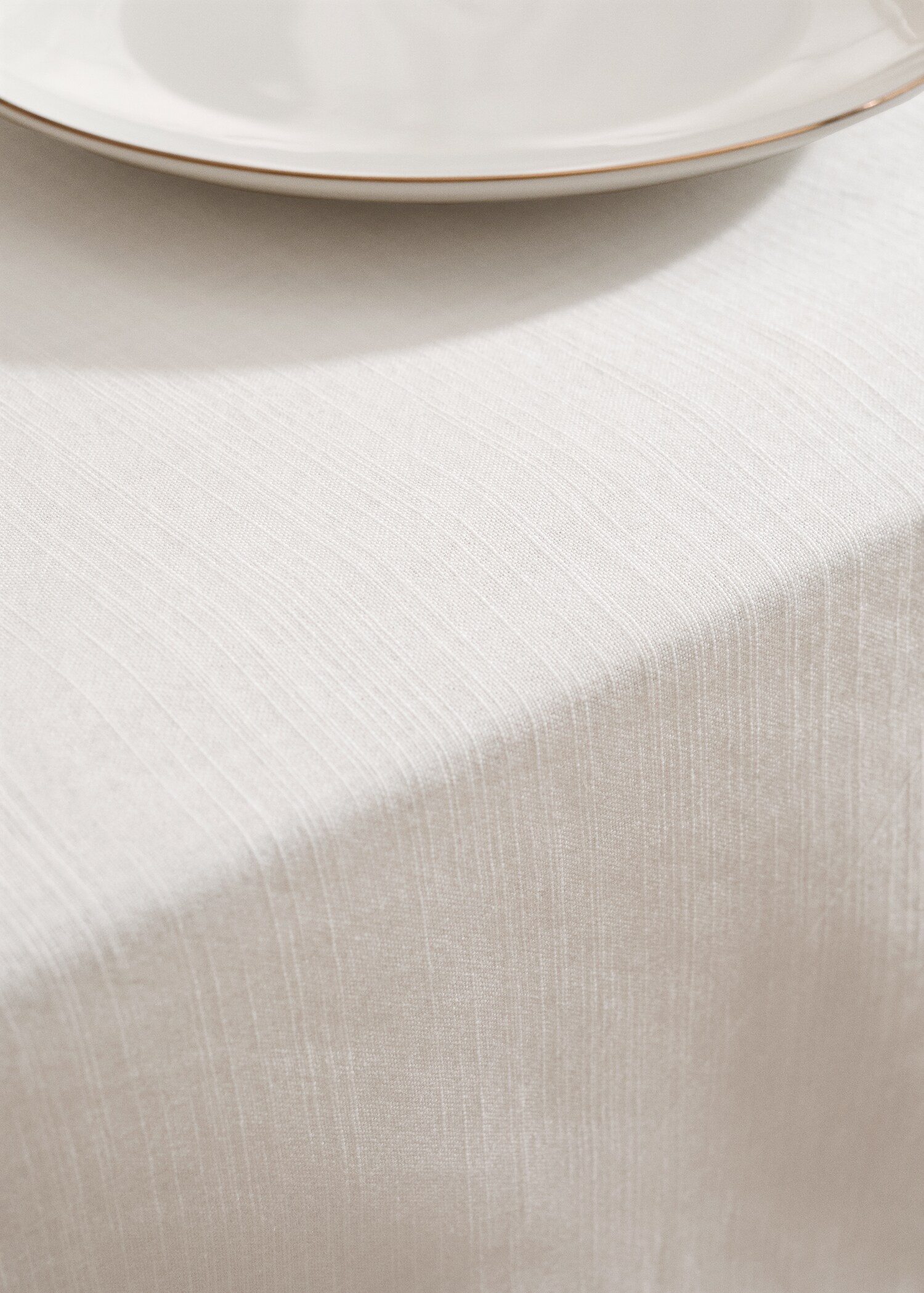 Cotton vanilla tablecloth for 2 to 4 diners - Details of the article 7