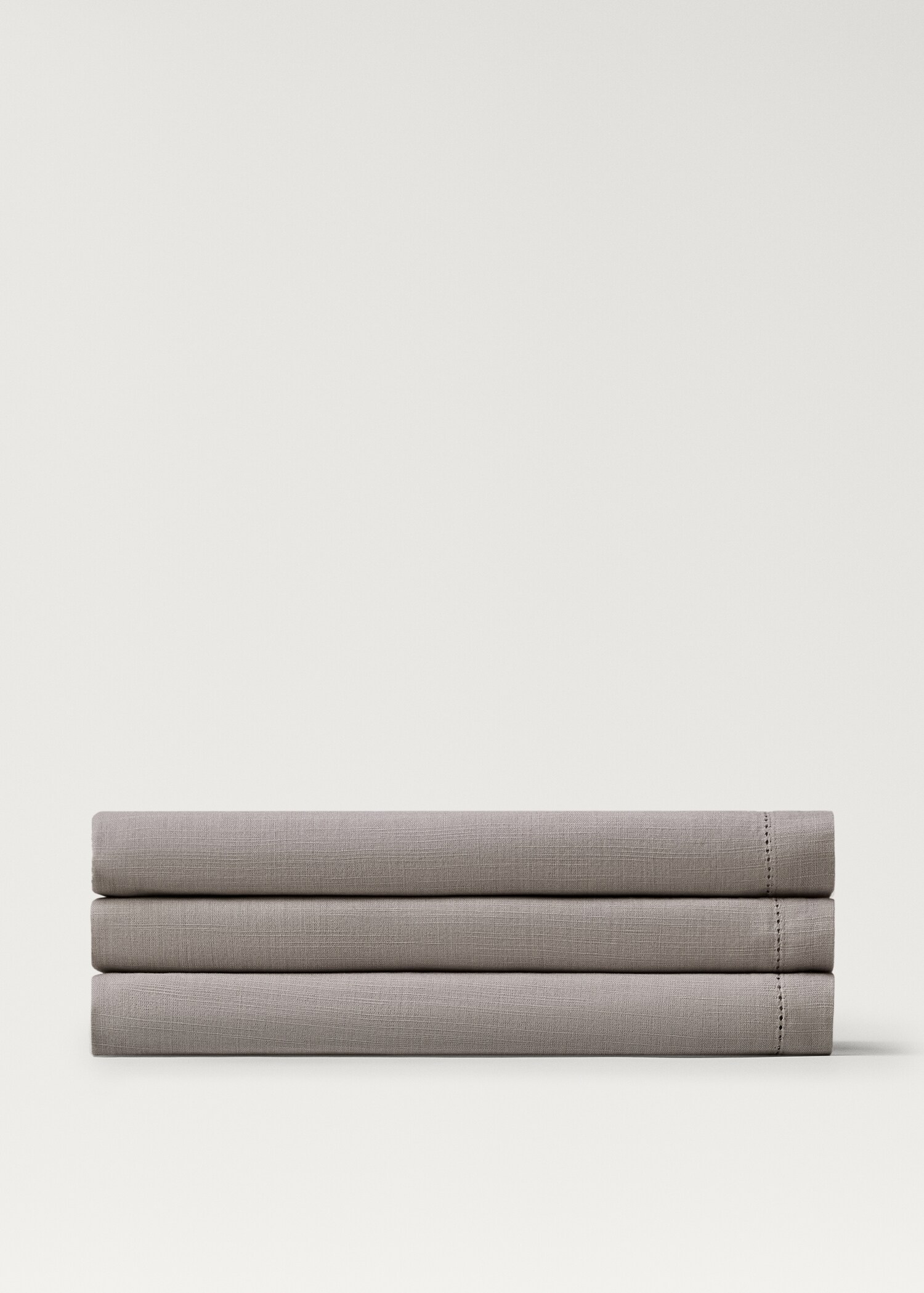 Cotton vanilla tablecloth for 2 to 4 diners - Article without model