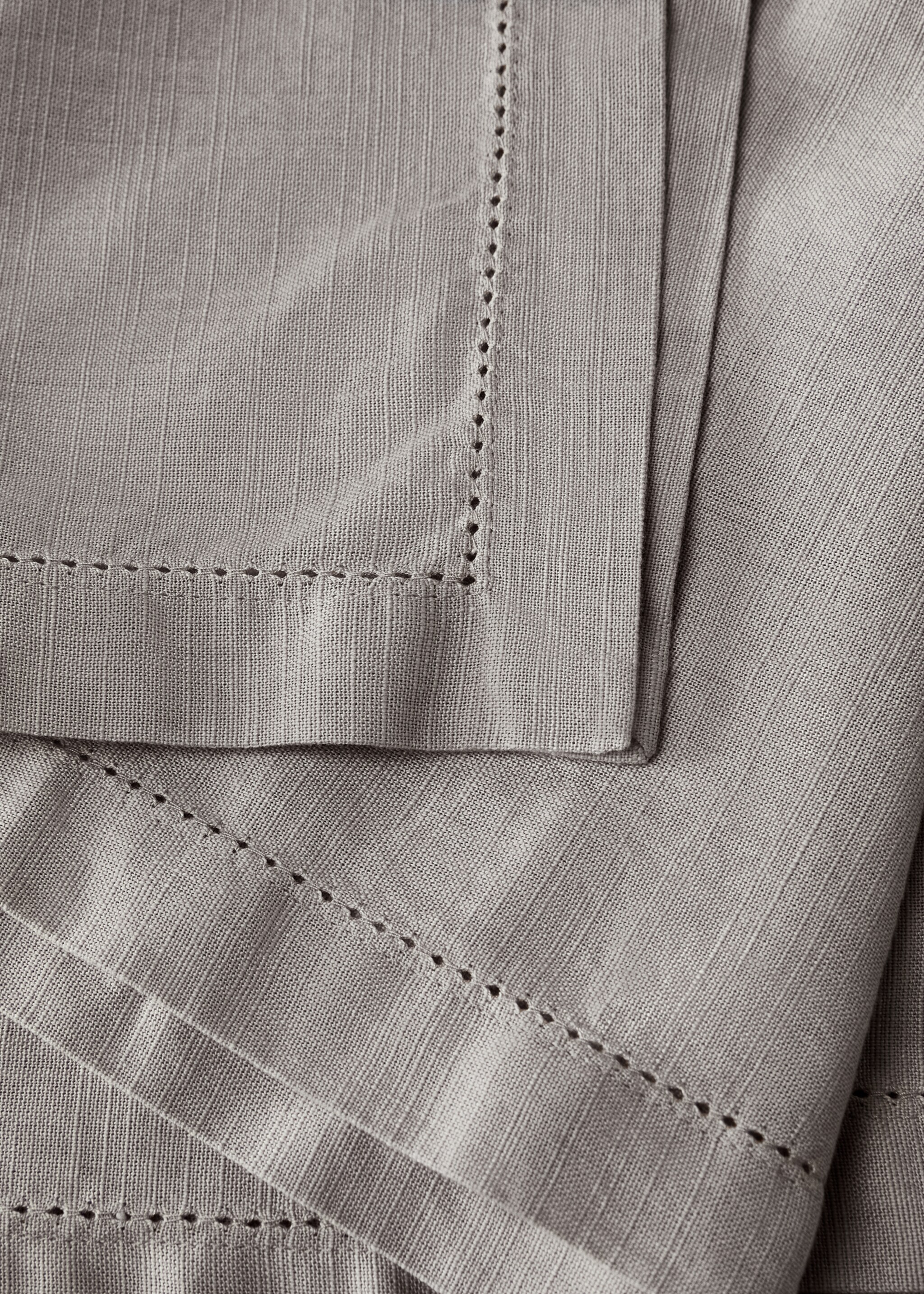 Cotton vanilla tablecloth for 2 to 4 diners - Details of the article 1, Light/Pastel Grey. Ref: 87032964-00.