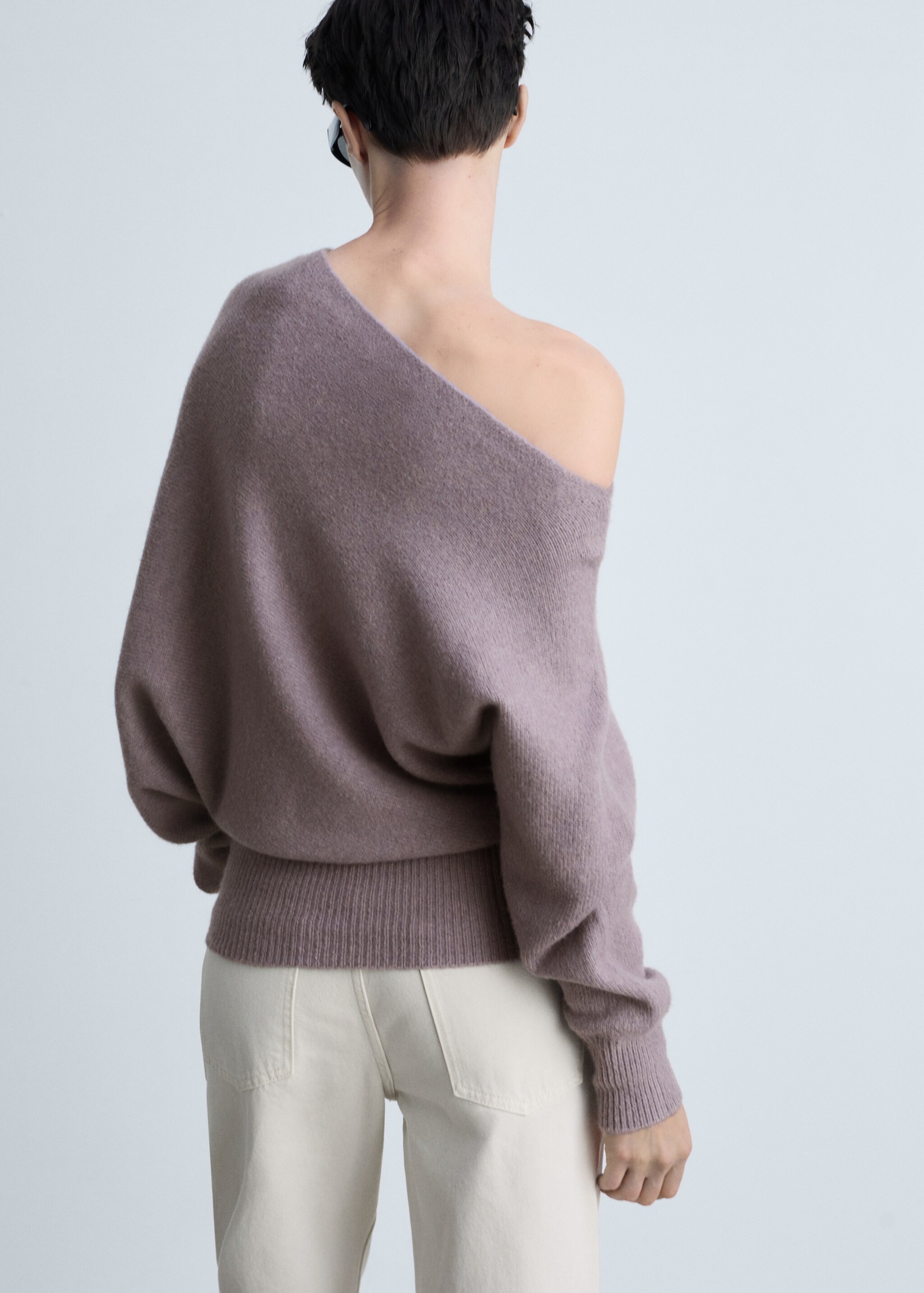 Asymmetrical wool-blend sweater - Reverse of the article, Light/Pastel Purple. Ref: 87033273-00.