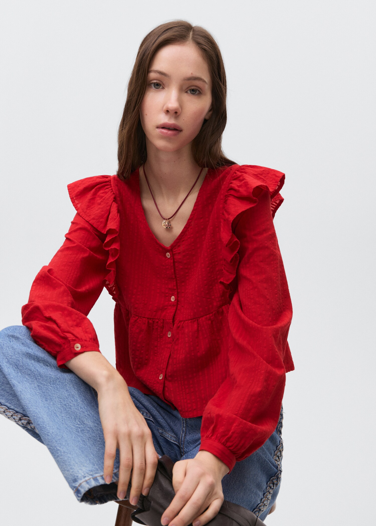 Bluse mit gerüschten Schultern - Detail des Artikels 1