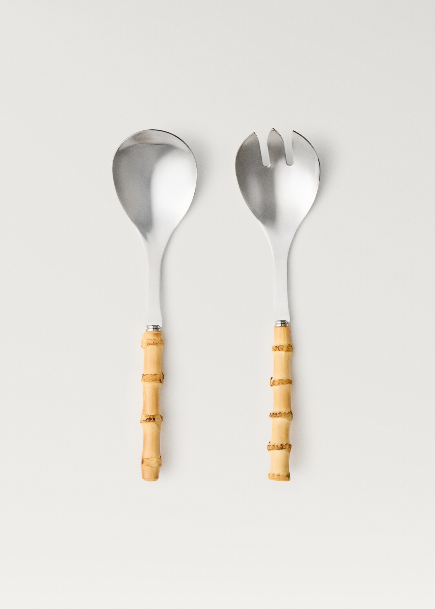 Set of serving cutlery with bamboo handles - Article without model