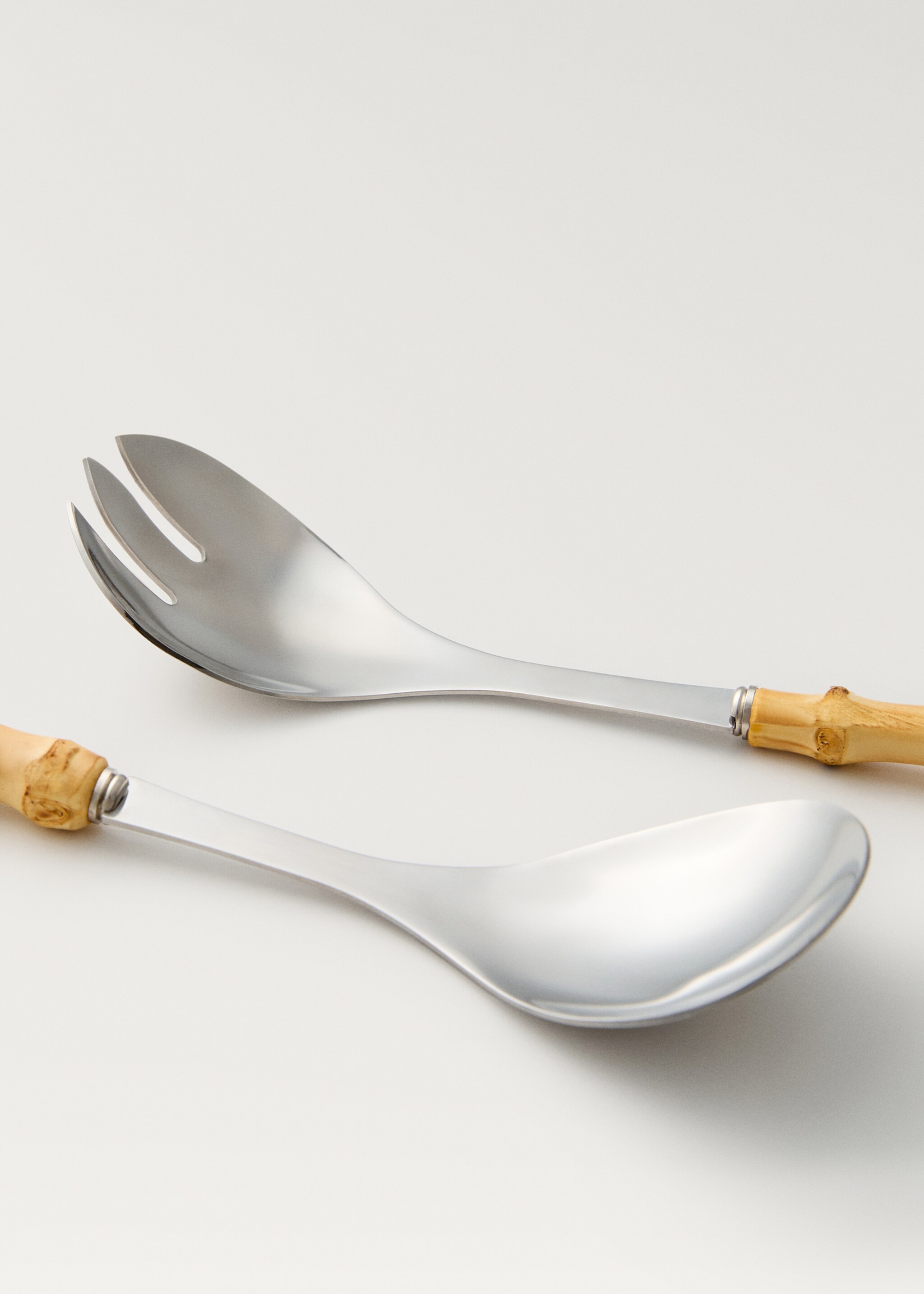 Set of serving cutlery with bamboo handles - Details of the article 2, Brown. Ref: 87033296-00.