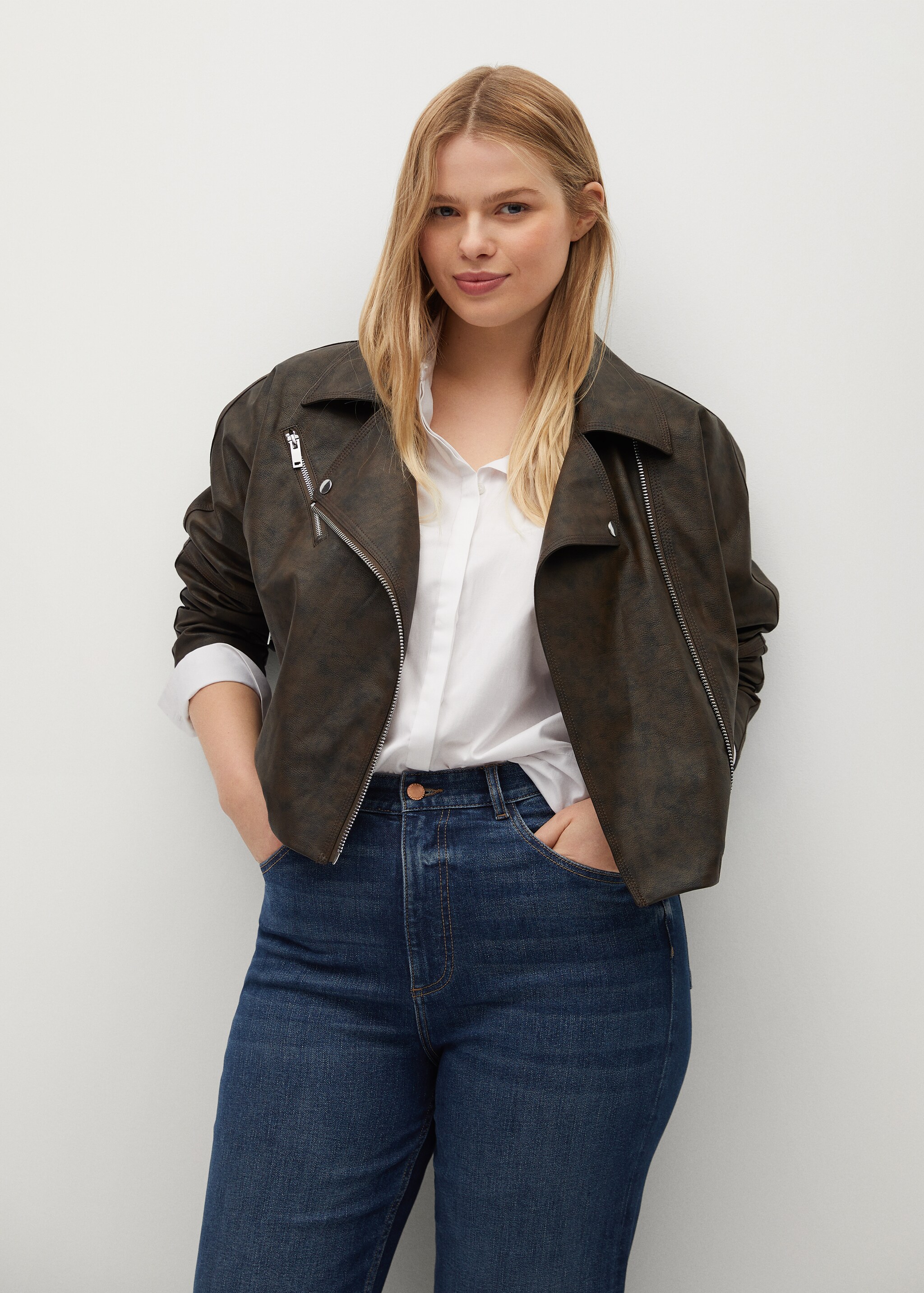Chaqueta biker efecto piel  - Plano medio