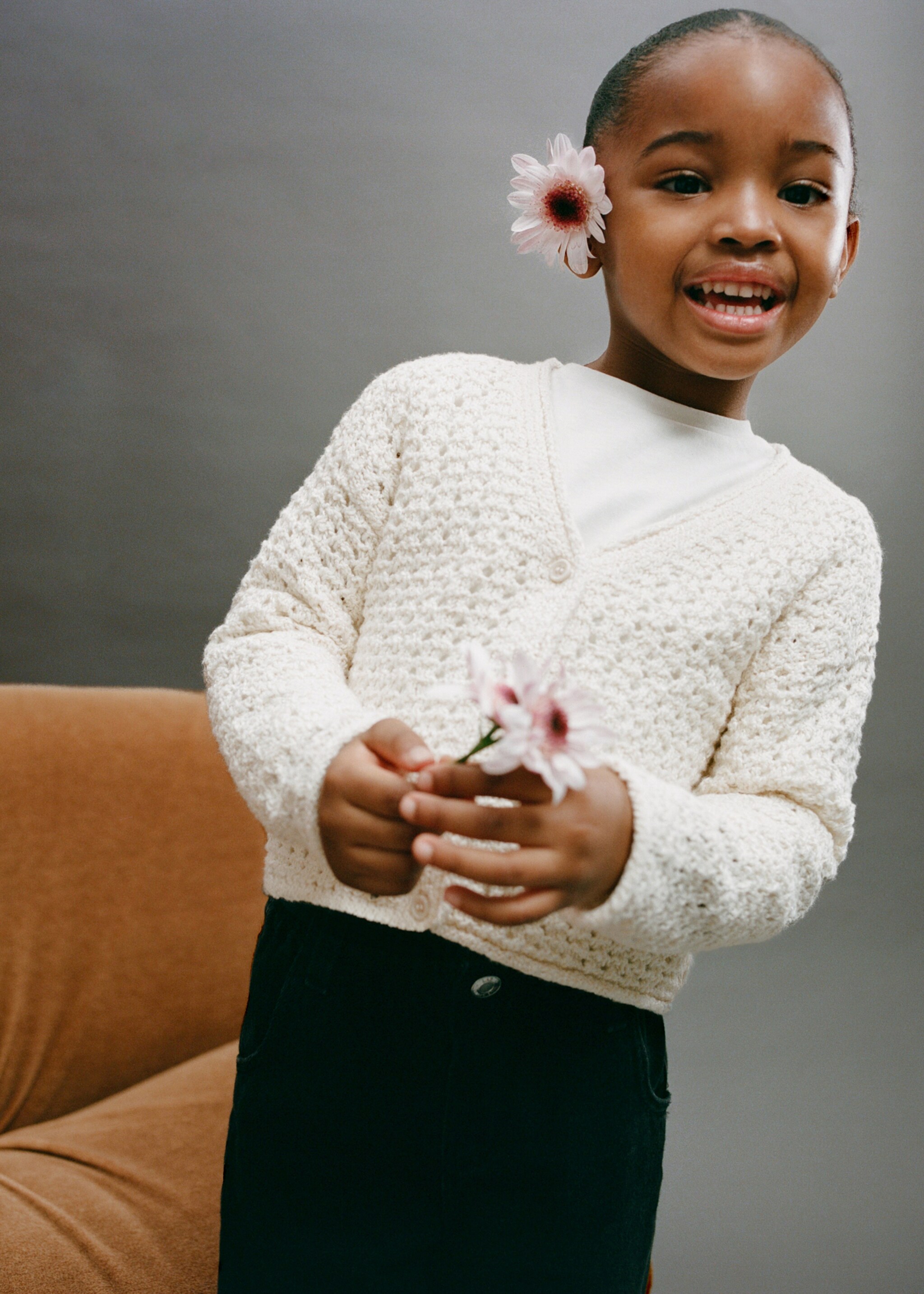 Cárdigan calado - Detalle del artículo 5, Crudo. Ref: 87033650-00.