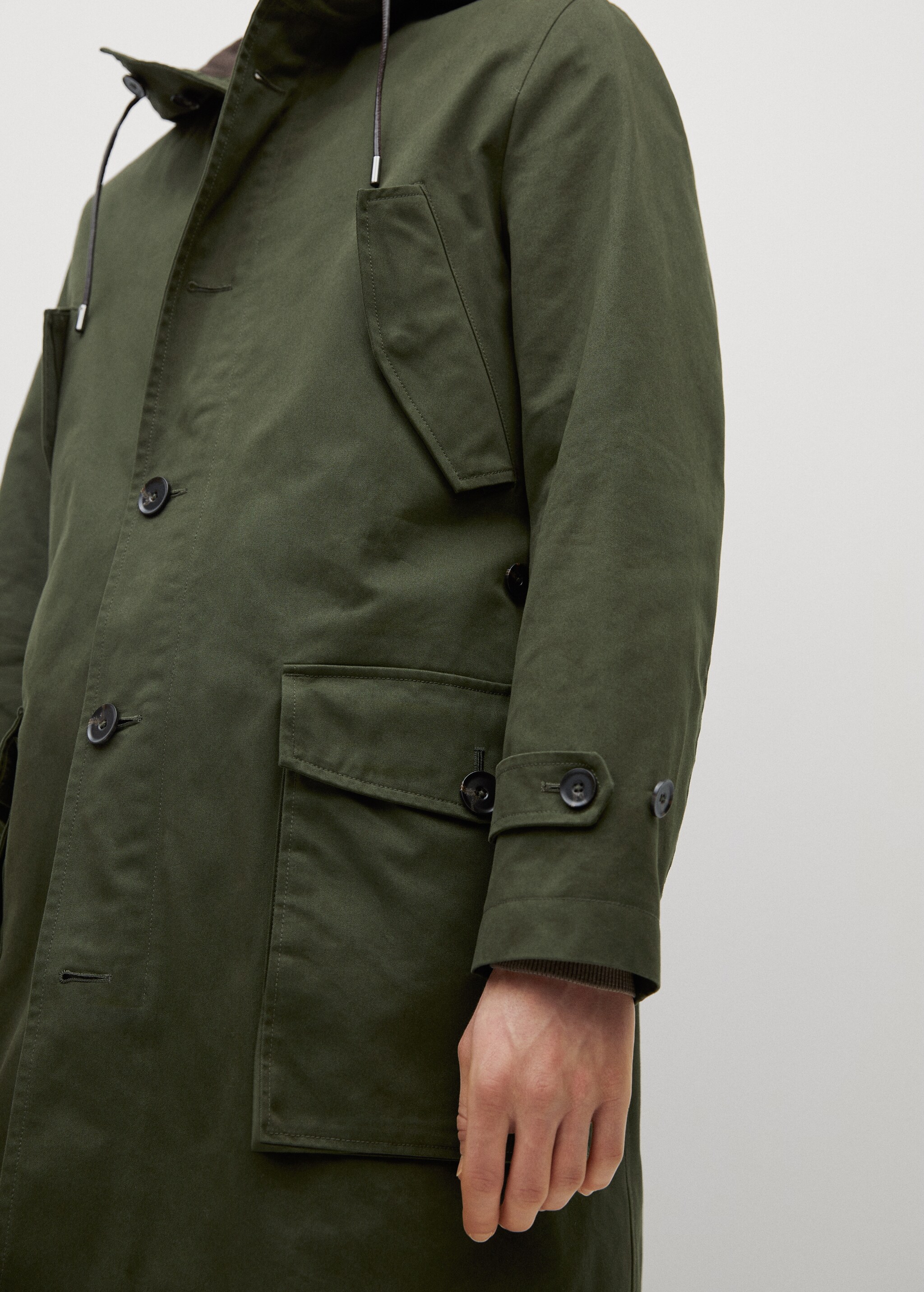 Pockets cotton parka - Details of the article 1