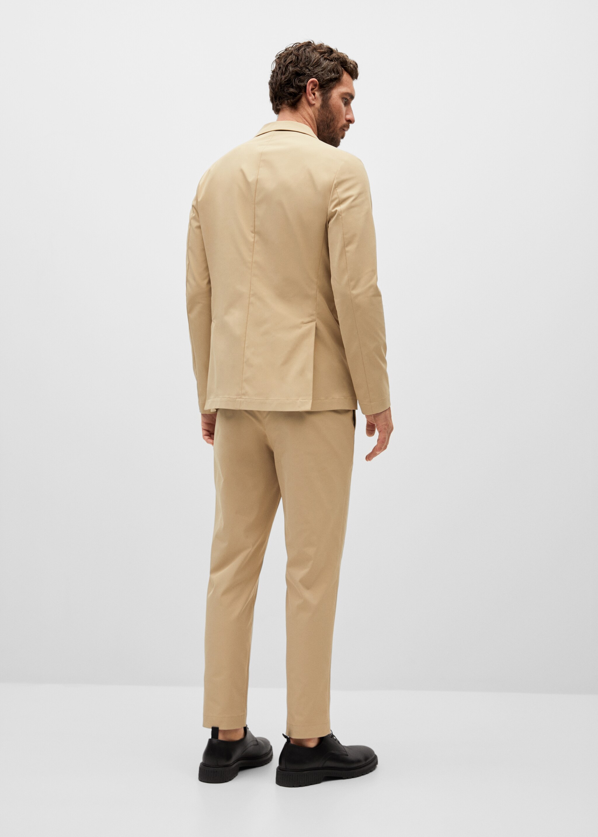 Americana traje slim fit tejido técnico - Reverso del artículo
