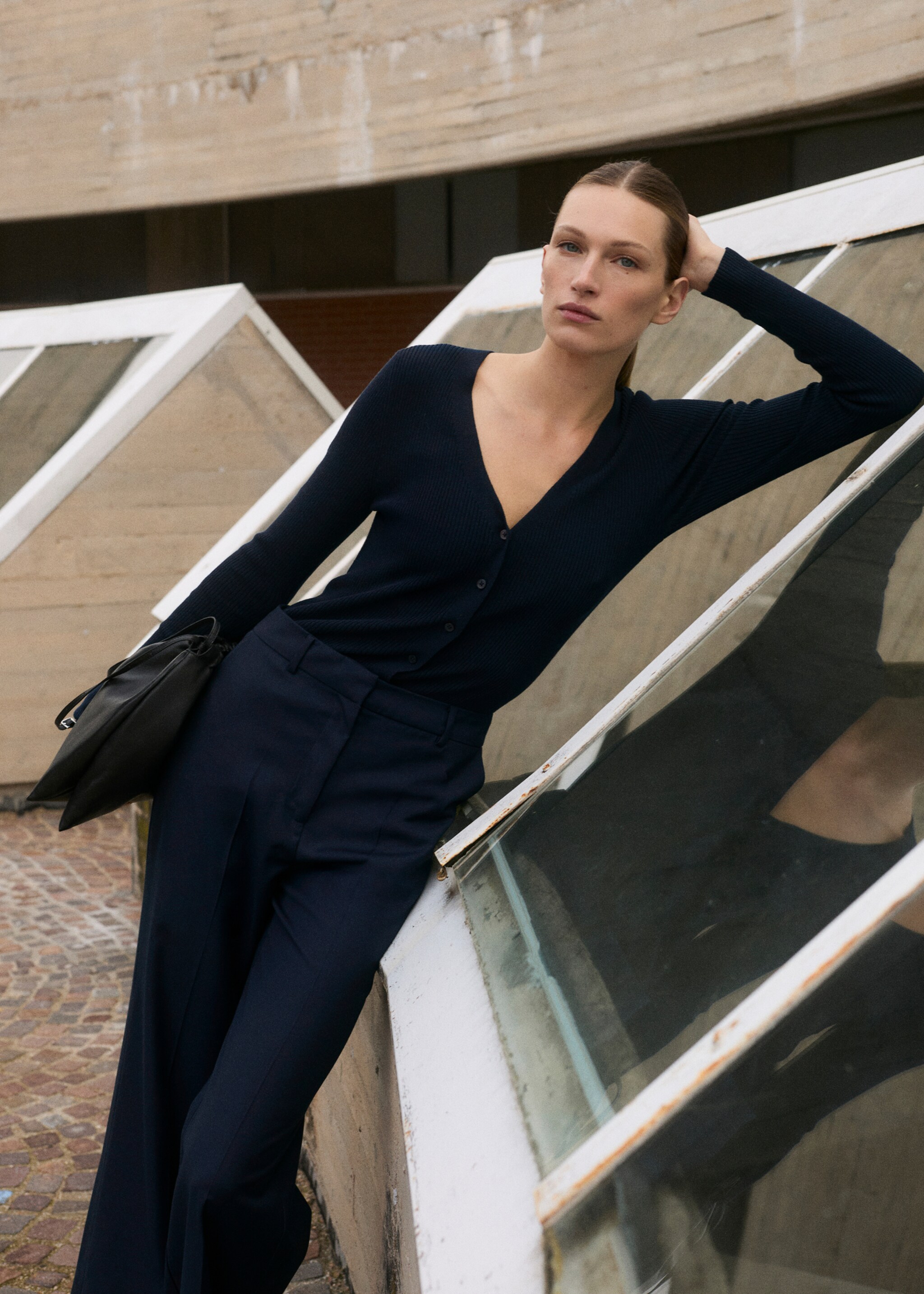 Contrast-bodice long jumpsuit - Medium plane, Dark Navy. Ref: 87034065-00.