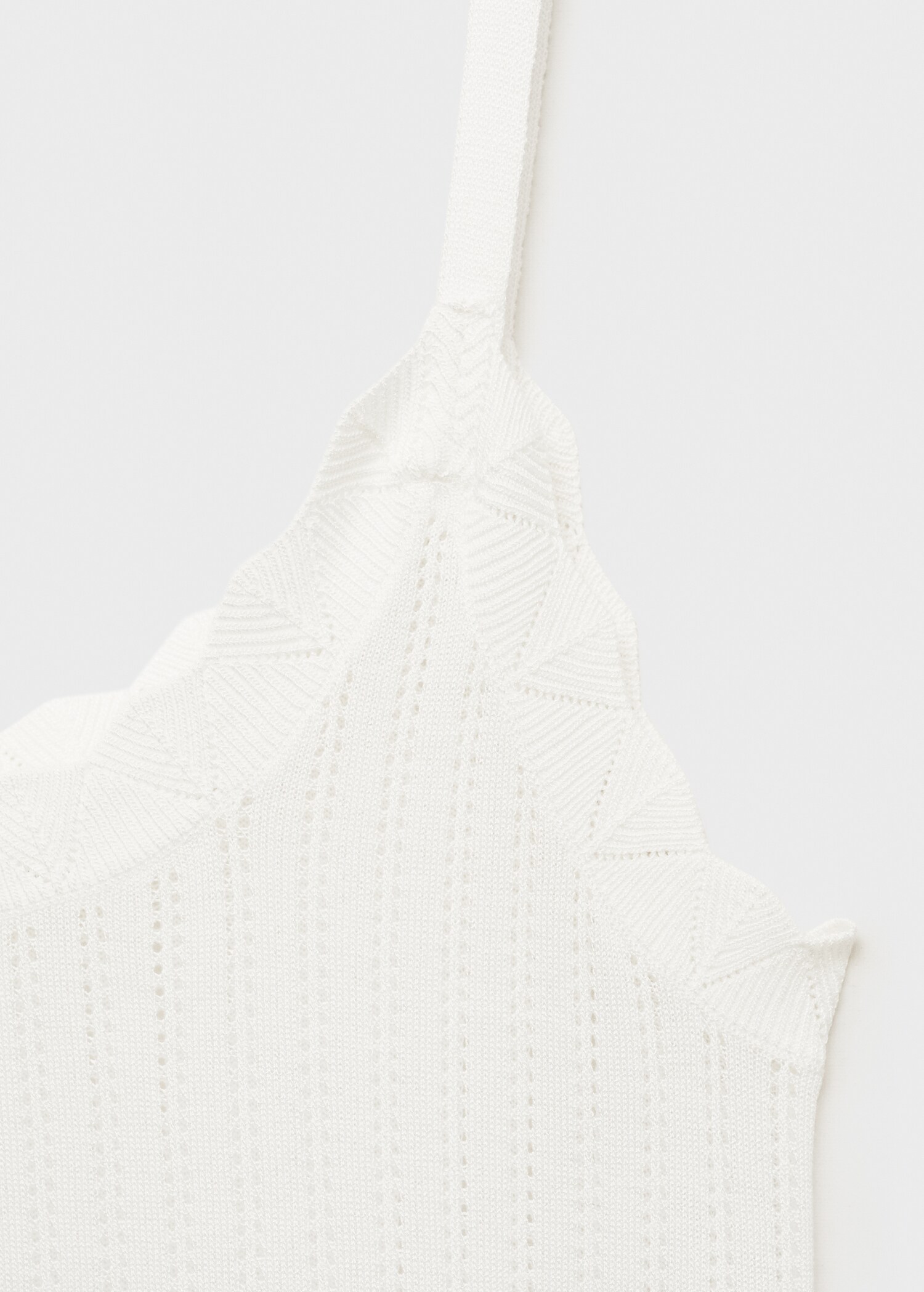 Nachtjapon met ajourdetail - Detail van het artikel 8