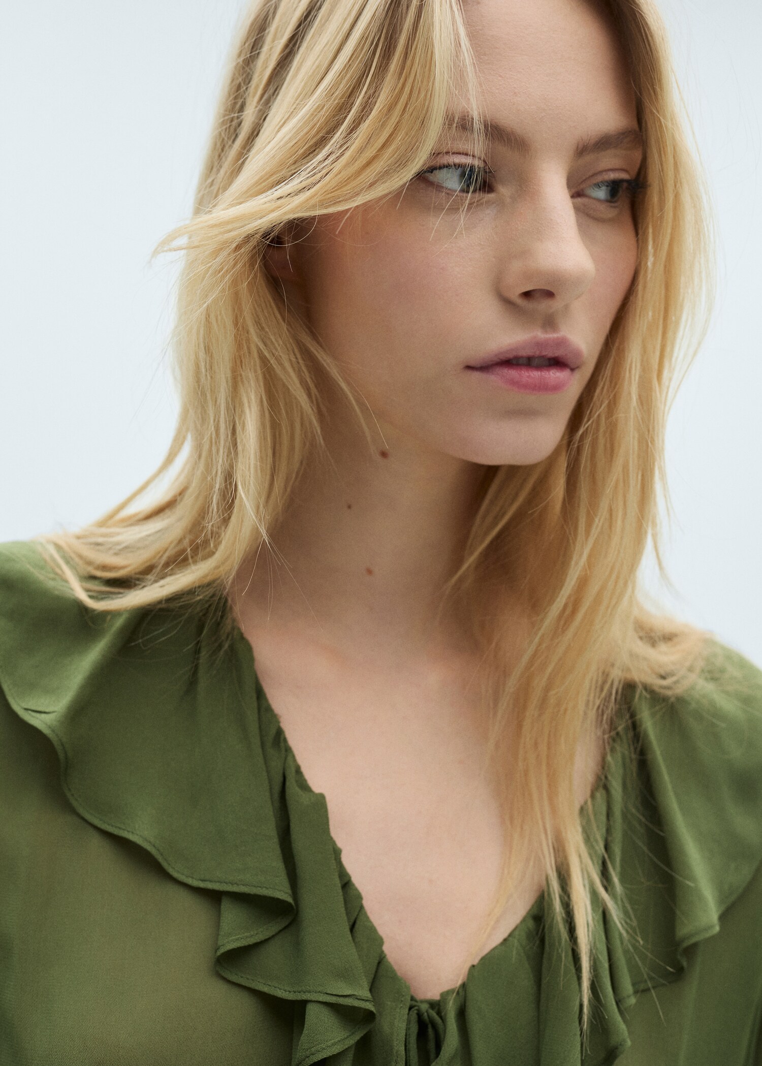 Blouse volants - Détail de l'article 1