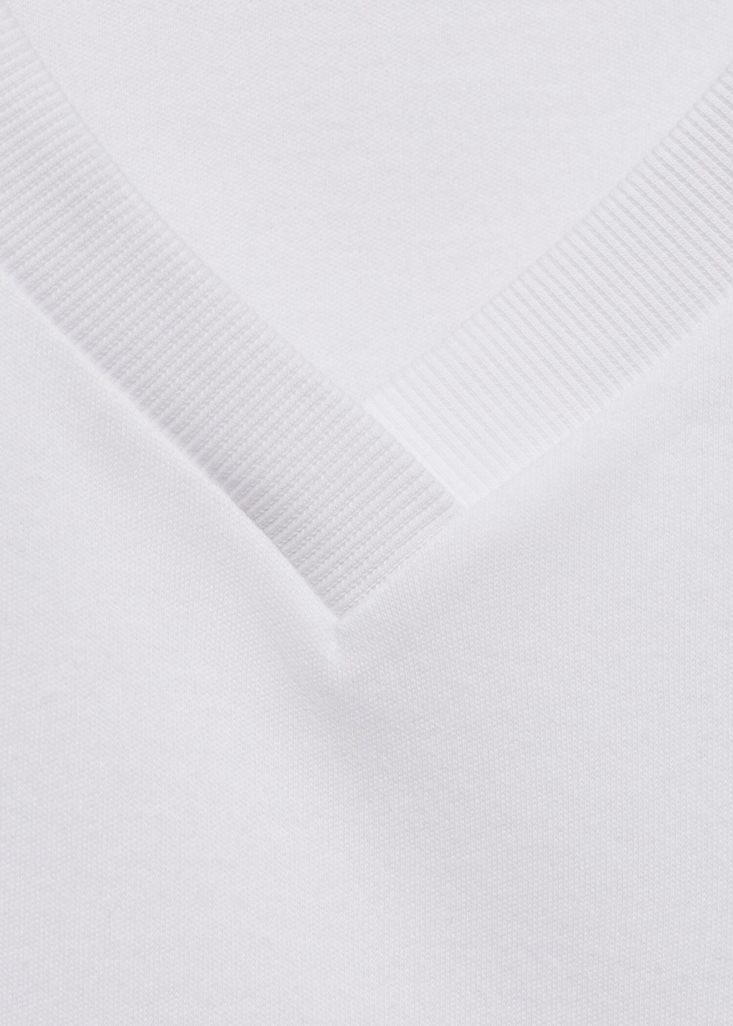 V-neck cotton T-shirt - Details of the article 8