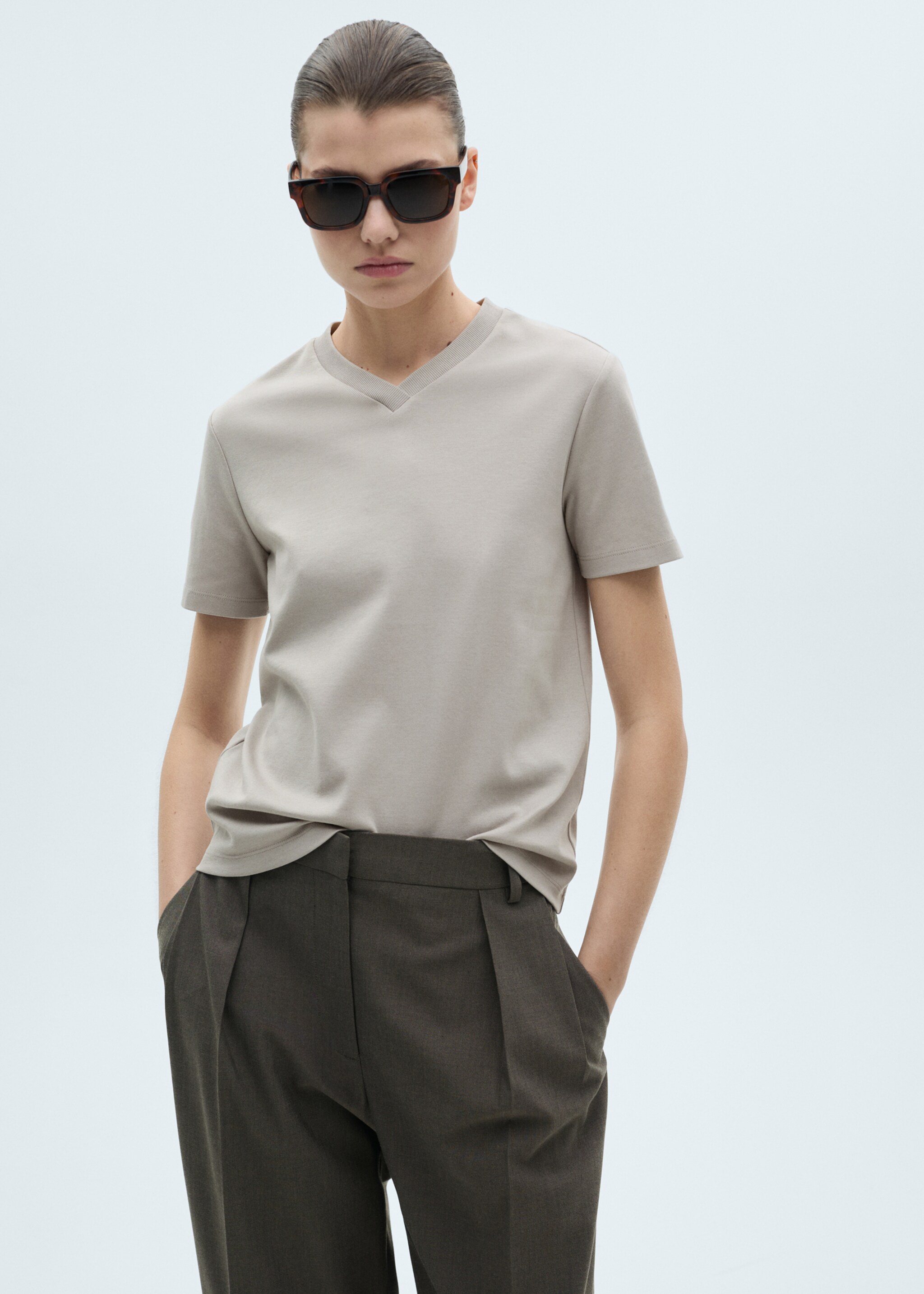 V-neck cotton T-shirt - Medium plane, Medium Brown. Ref: 87034079-00.