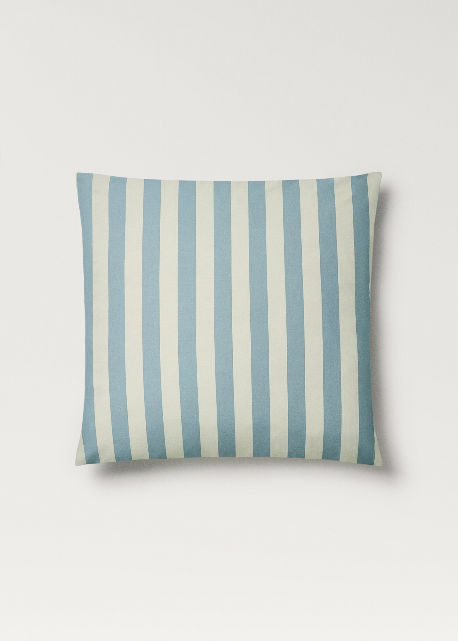 Παιδική μαξιλαροθήκη από βαμβακερό περκάλι με χοντρές ρίγες 60x60 εκ - Προϊόν χωρίς μοντέλο