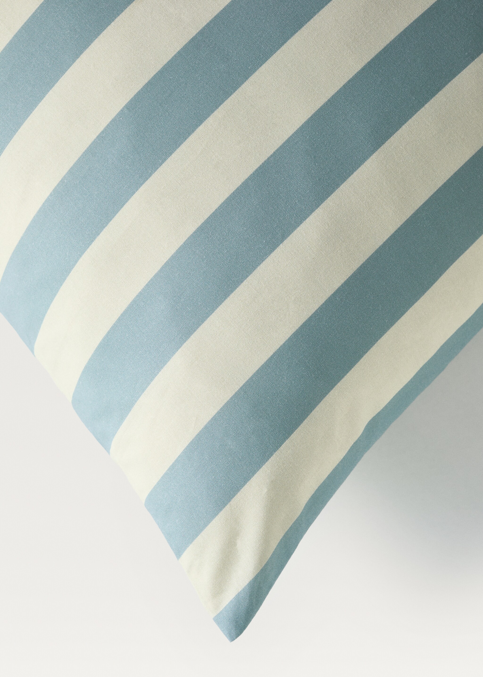 Παιδική μαξιλαροθήκη από βαμβακερό περκάλι με χοντρές ρίγες 60x60 εκ - Λεπτομέρεια του προϊόντος 3, Μπλε. Ref: 87034088-00.