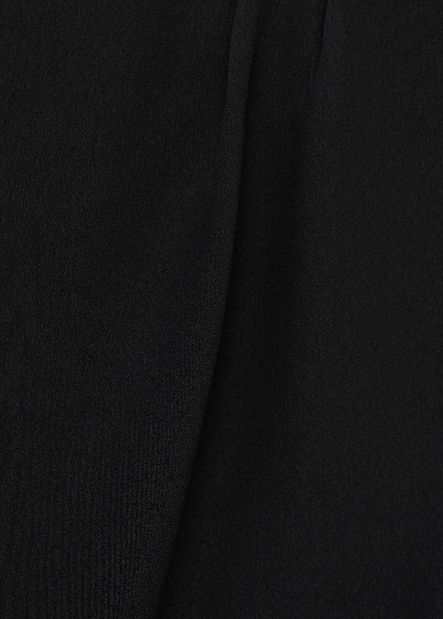 Brusa drapejada sense mànigues - Detall de l'article 8