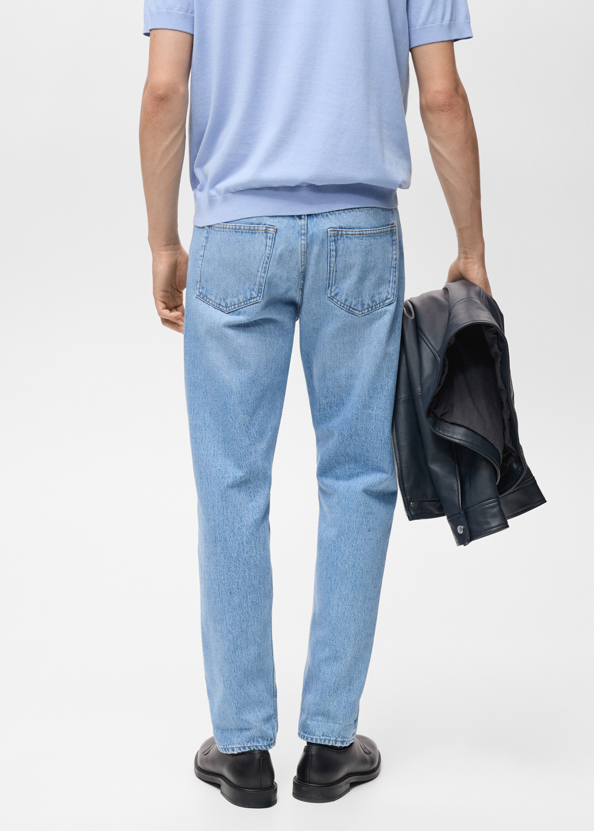 Jean selvedge tapered -fit - Verso de l’article, Bleu moyen. Ref: 87034395-00.