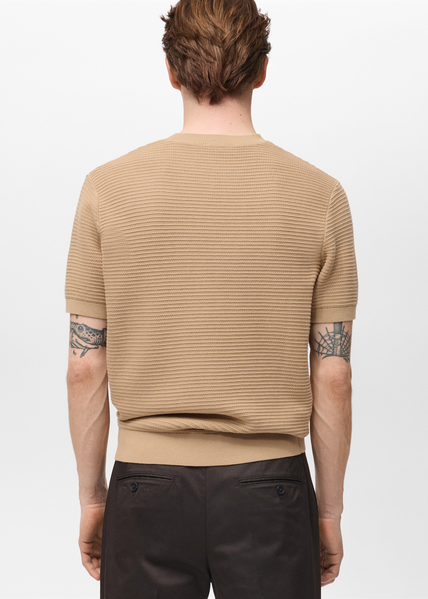 Structure thin knitwear t-shirt - Reverse of the article