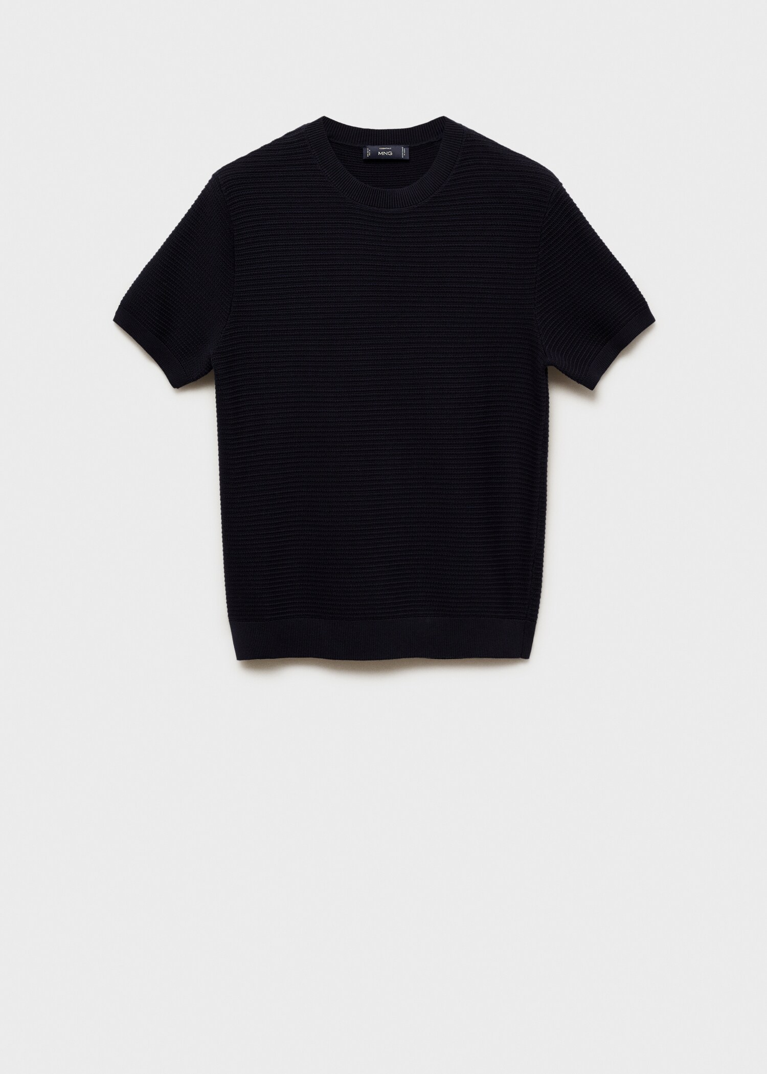 Structure thin knitwear t-shirt - Article without model