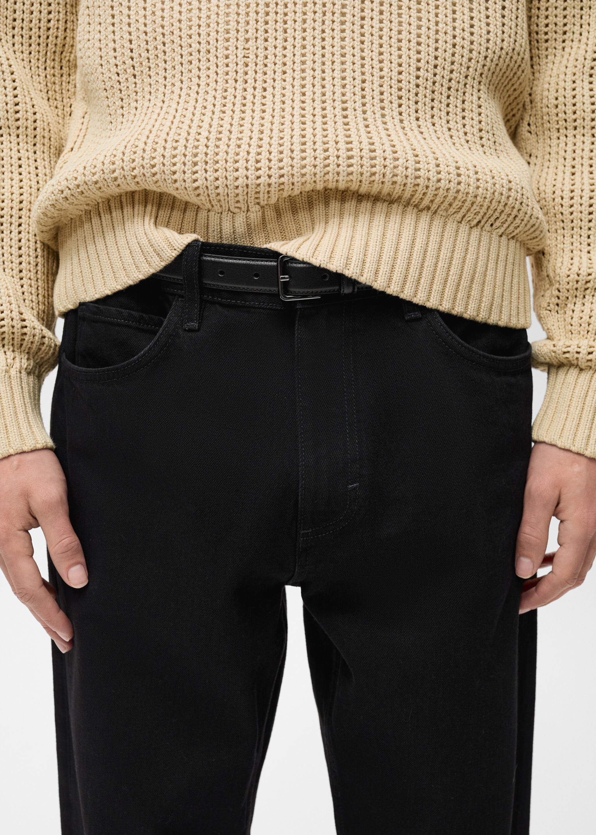 Loose-fit jeans - Details of the article 1, Black denim. Ref: 87034418-00.