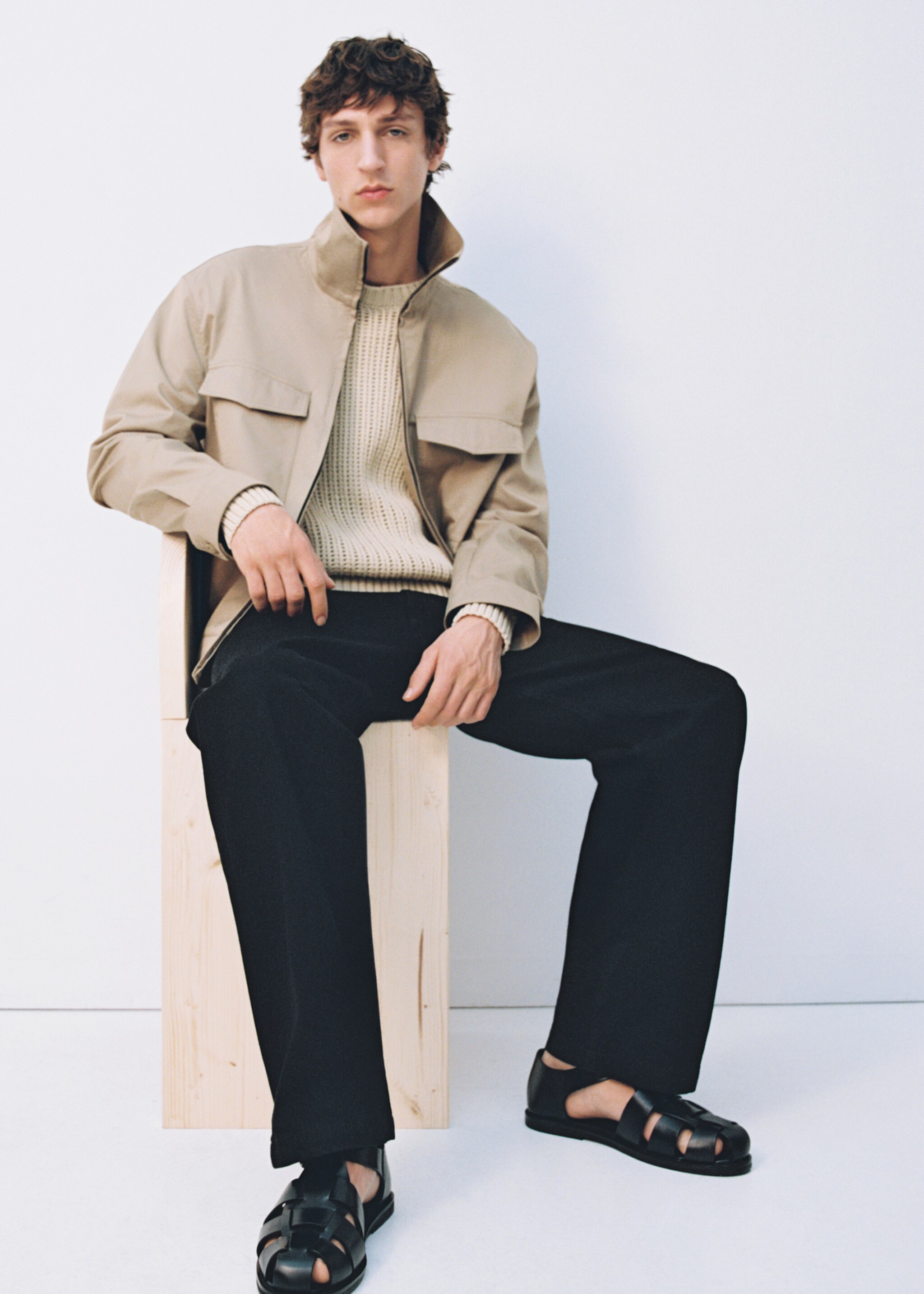 Loose-fit jeans - Details of the article 5, Black denim. Ref: 87034418-00.