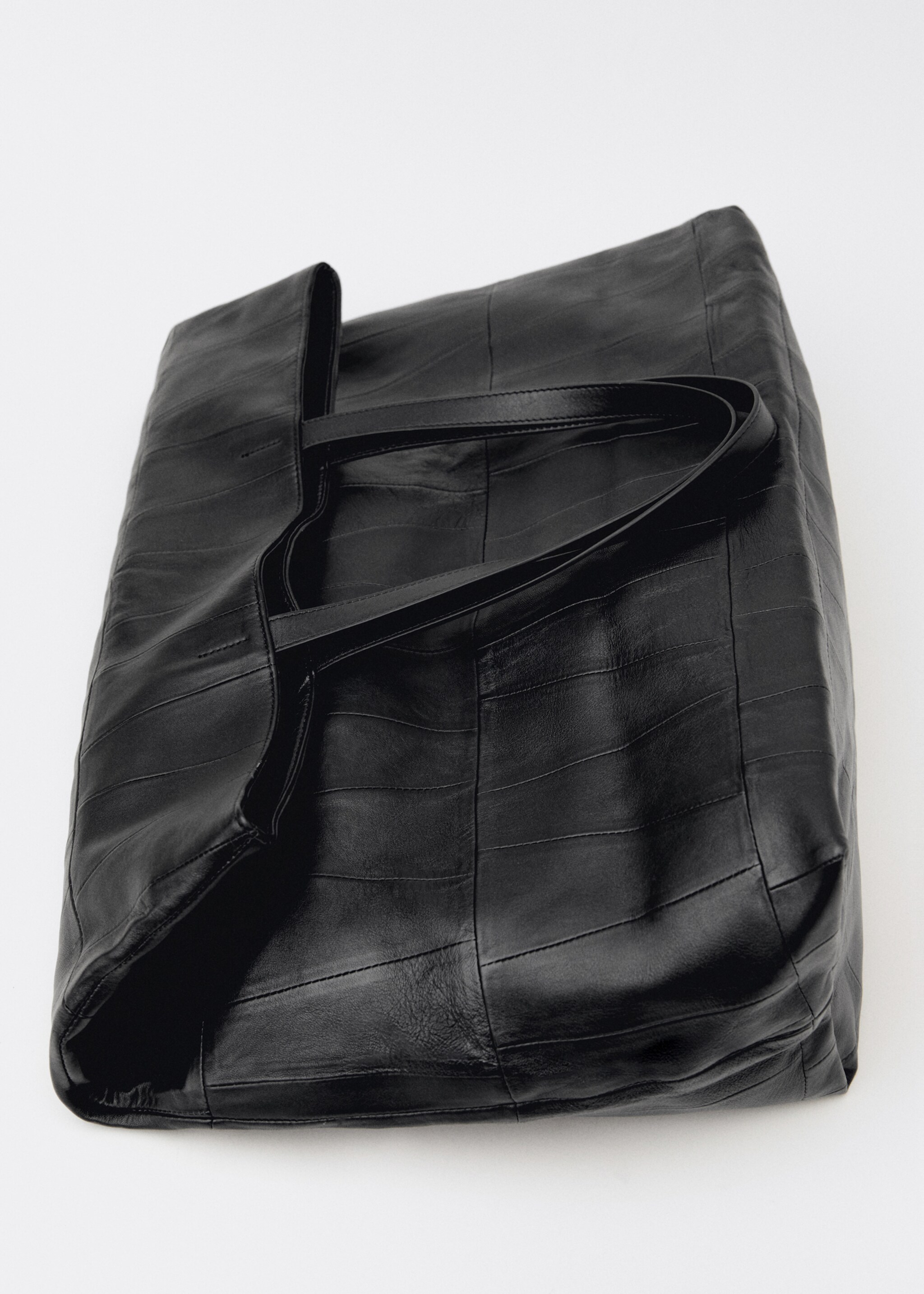 Bossa shopper pell patchwork - Detall de l'article 3, Negre. Ref: 87034423-00.