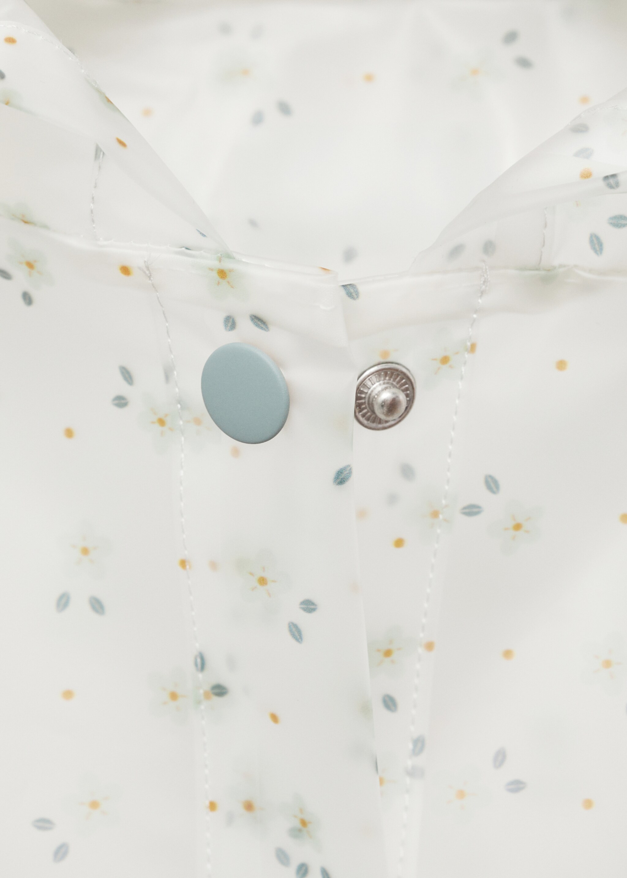 Veste imperméable transparente - Détail de l'article 8, Blanc. Ref: 87034781-00.