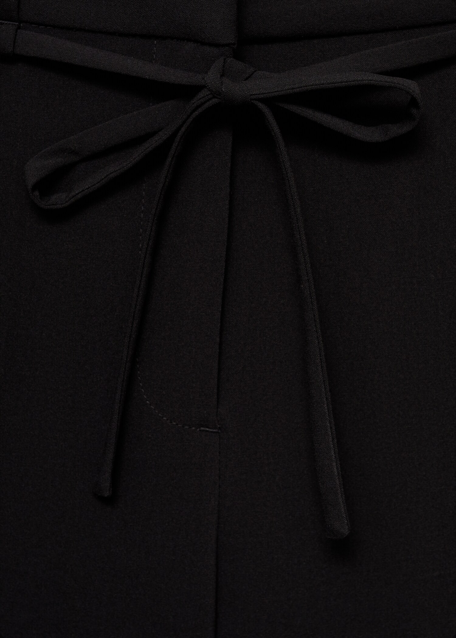 Straight suit trousers with bow - Details of the article 0