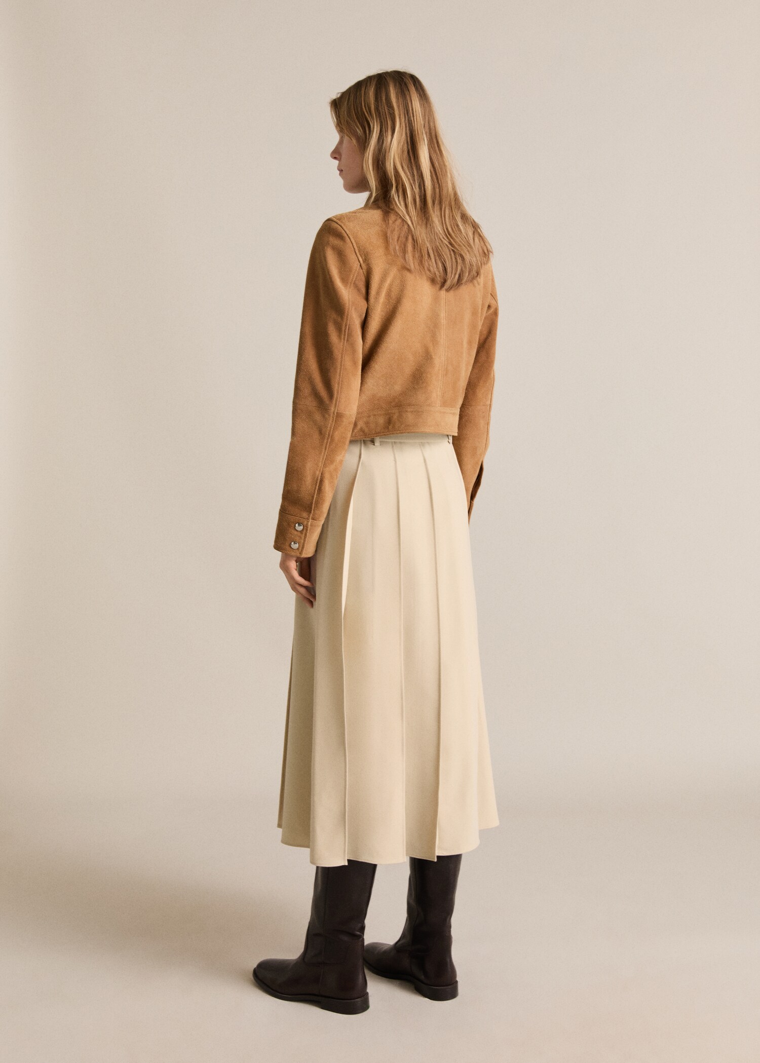 Suede leather jacket - Reverse of the article