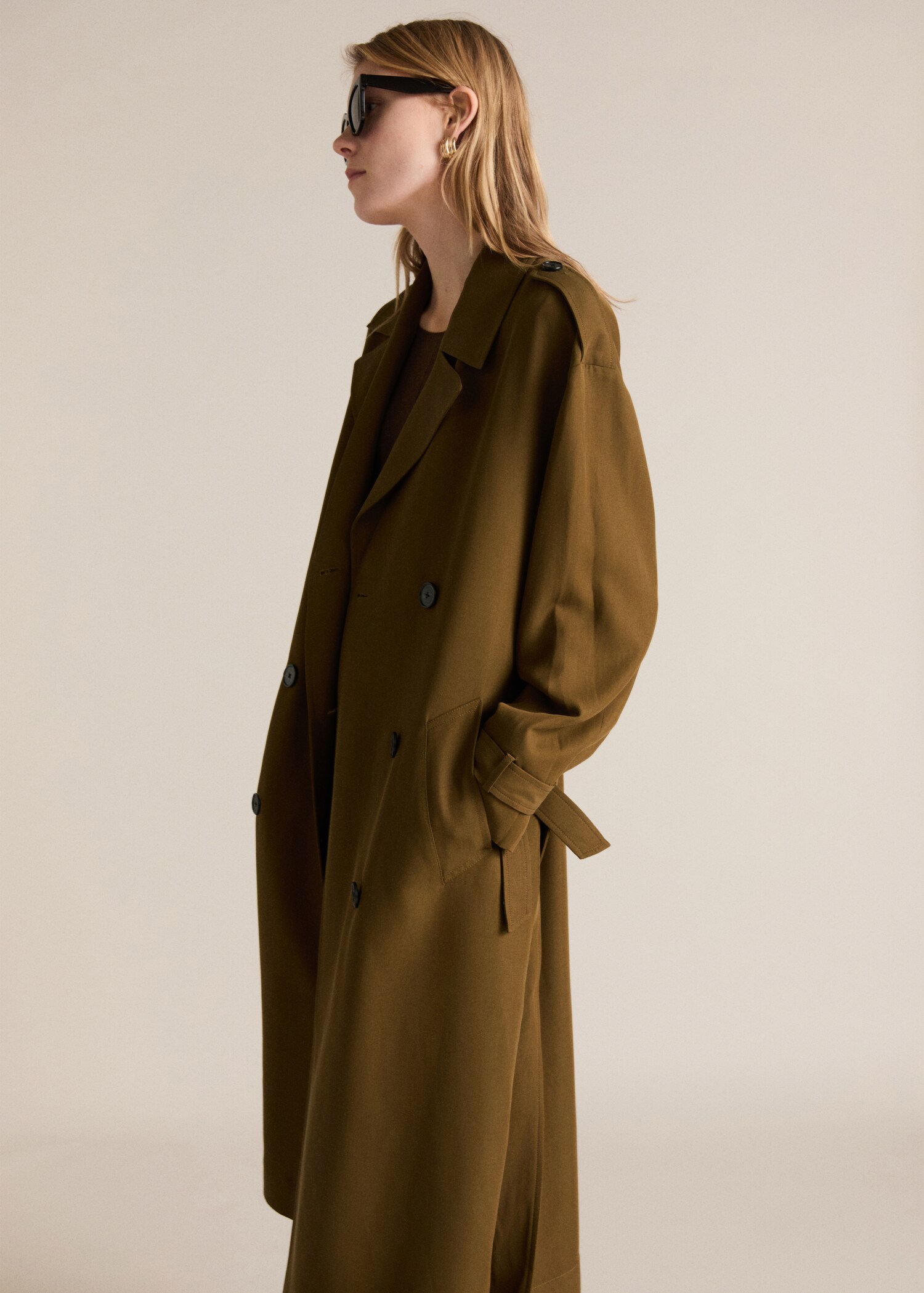 Oversized long lyocell trench coat - Details of the article 6
