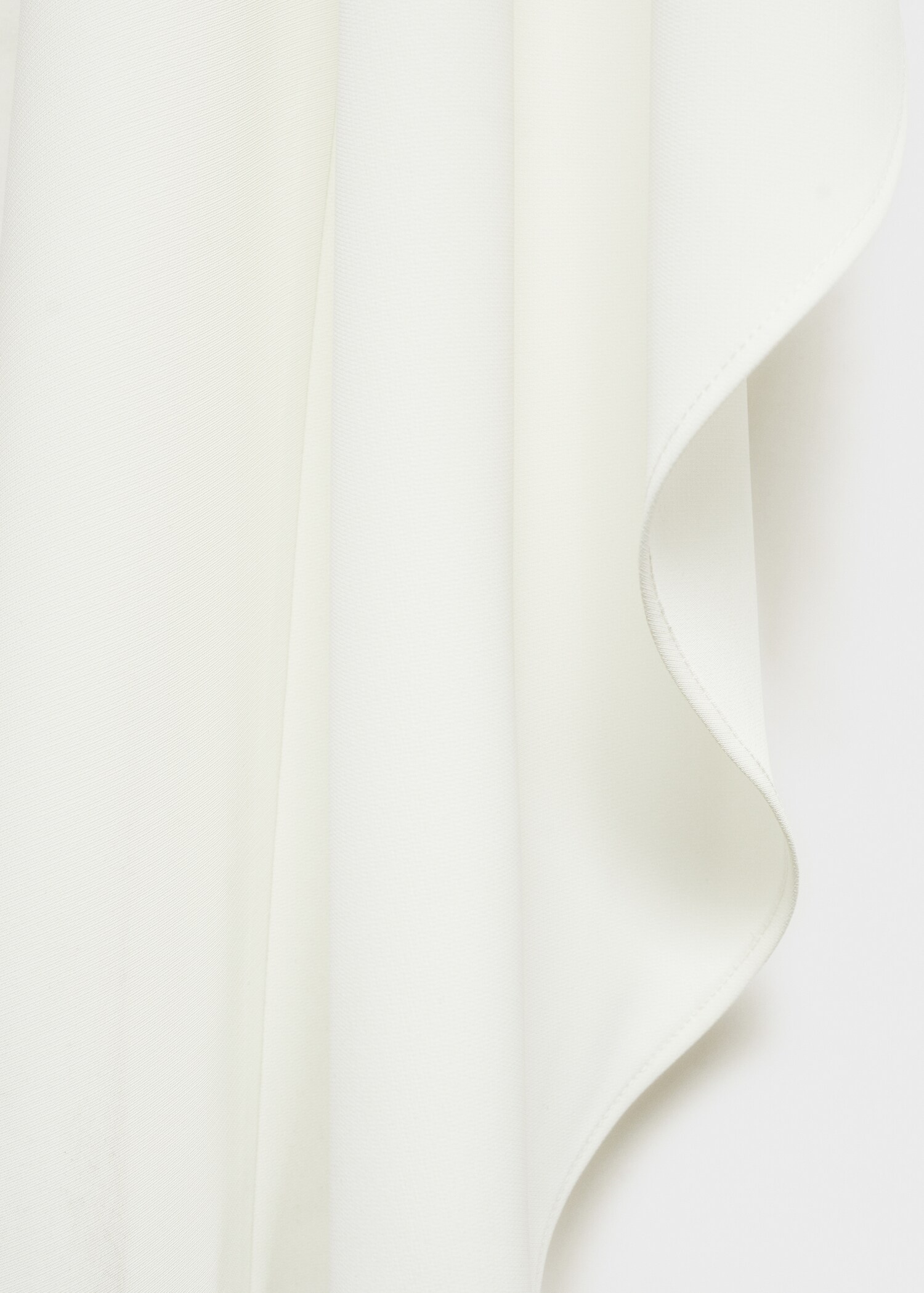 Asymmetrical round-neck cape - Details of the article 0