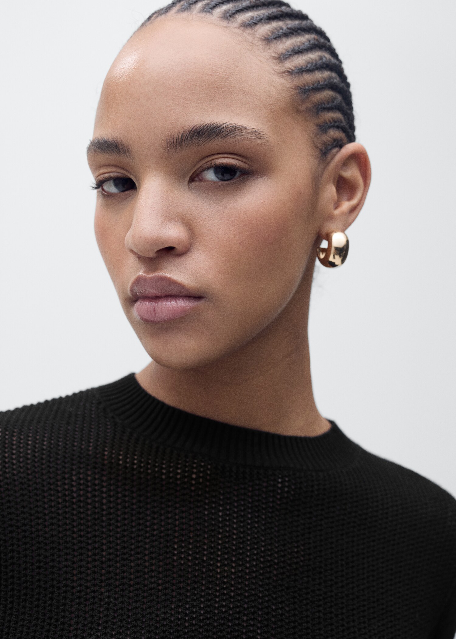 Short-sleeved openwork knitted sweater - Details of the article 1