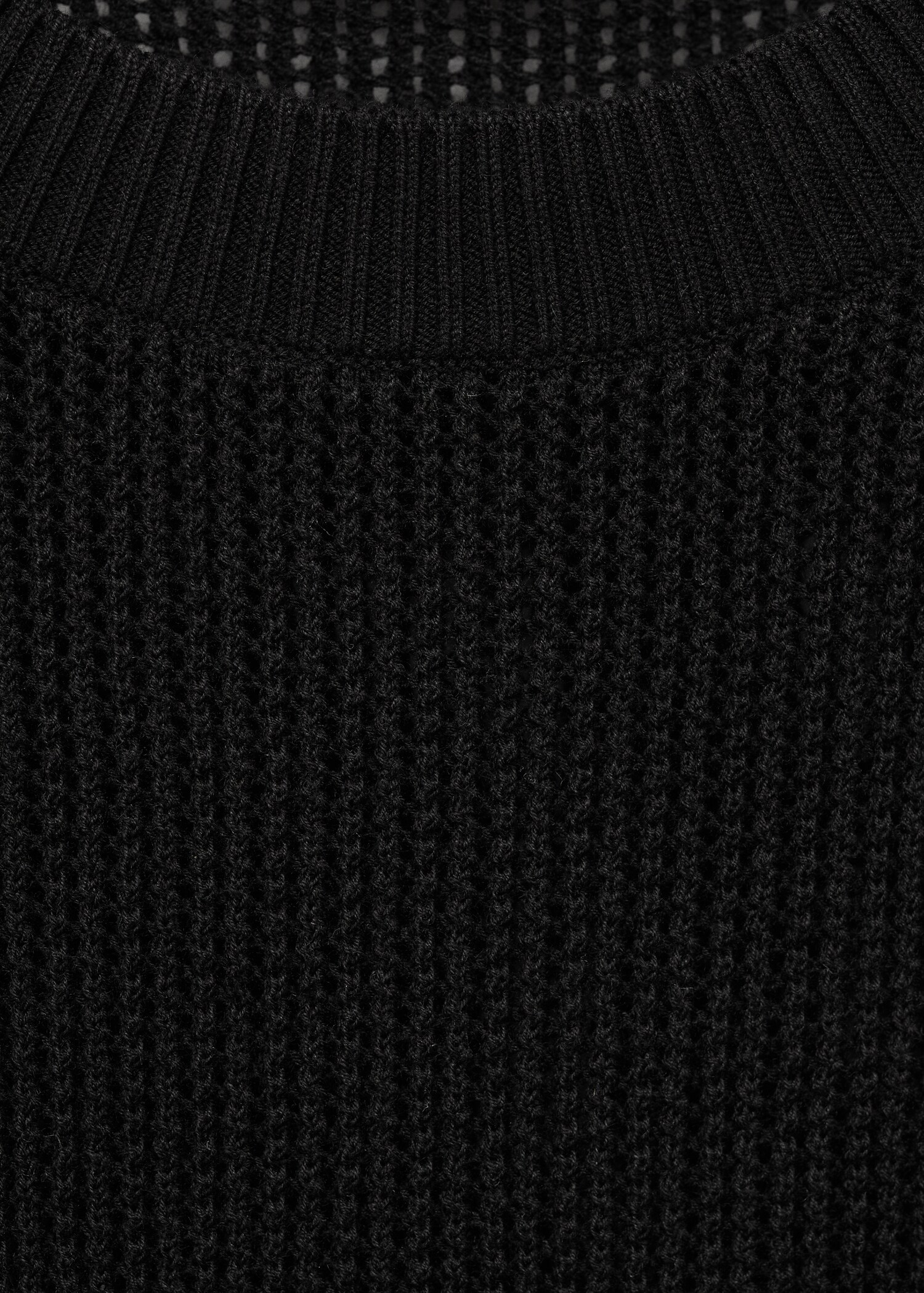 Short-sleeved openwork knitted sweater - Details of the article 8