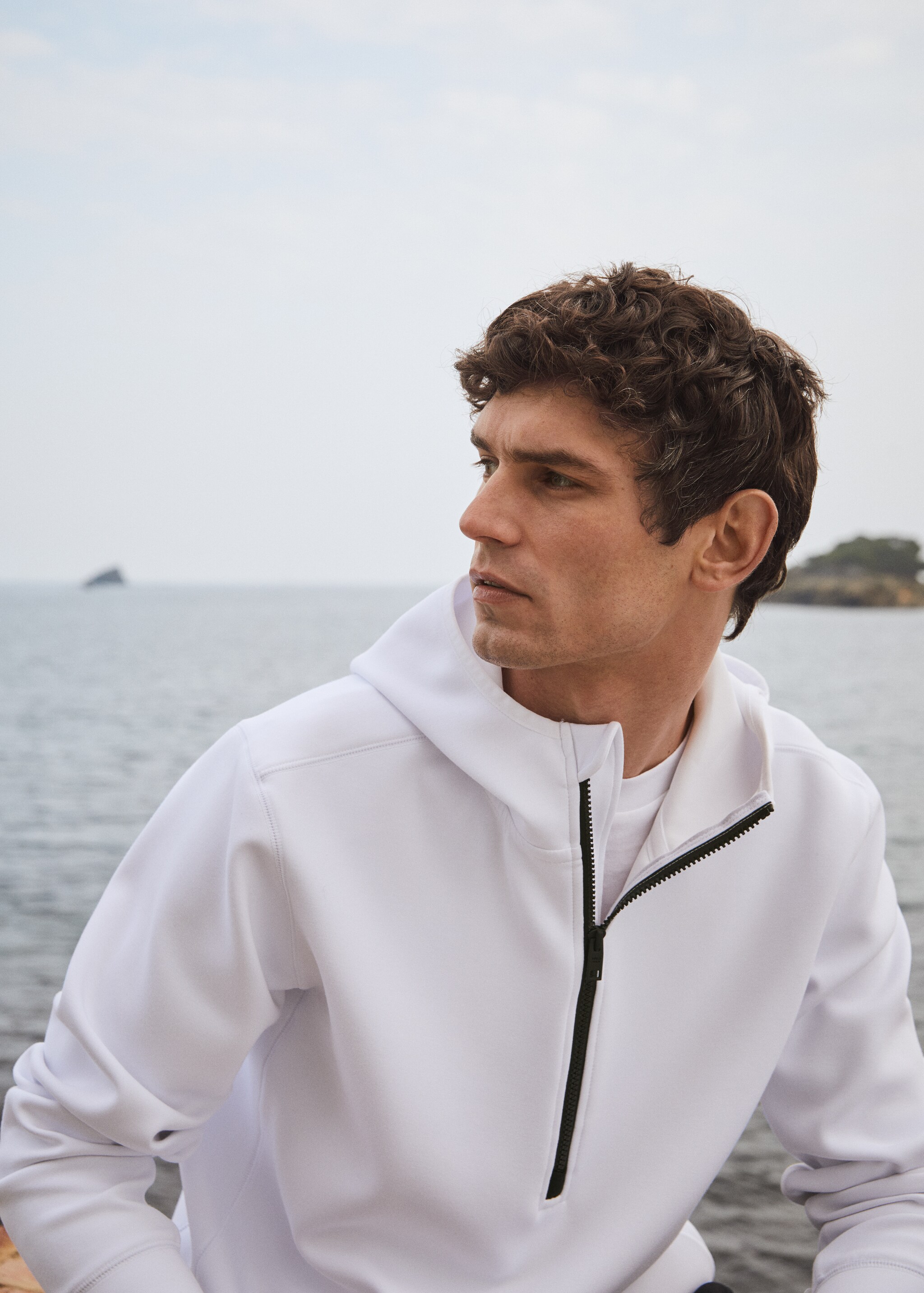 Sudadera técnica capucha - Detalle del artículo 5