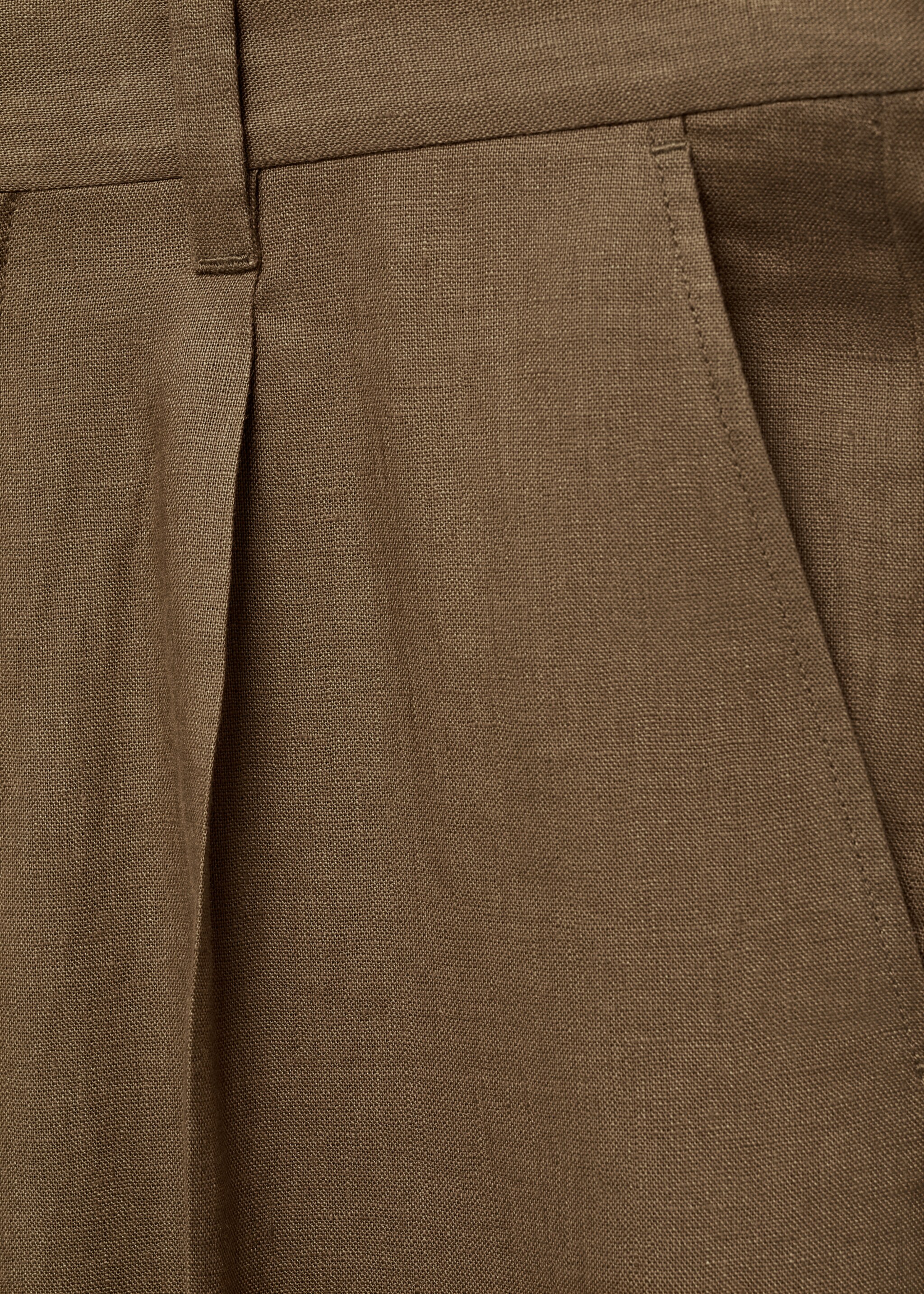 100% linen pleated trousers - Details of the article 0, Medium Green. Ref: 87035920-00.