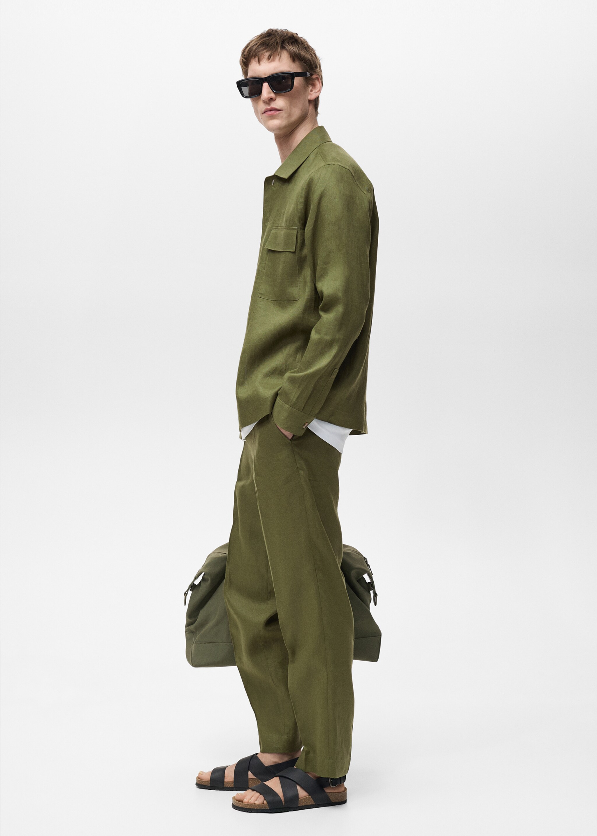 100% linen regular-fit trousers - Details of the article 2, Green. Ref: 87035921-00.