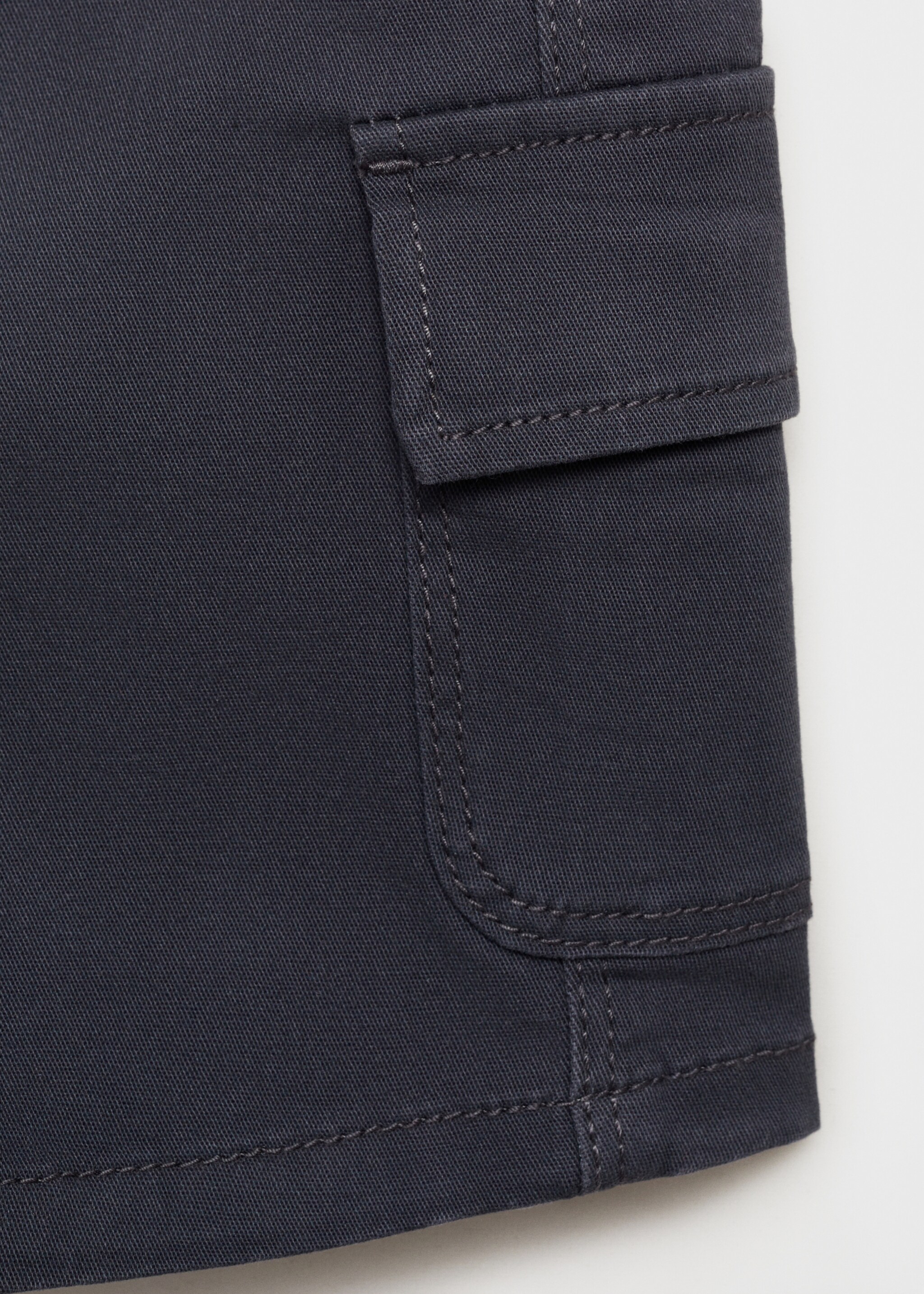 Drawstring cargo Bermuda shorts - Details of the article 0, Charcoal. Ref: 87035946-00.